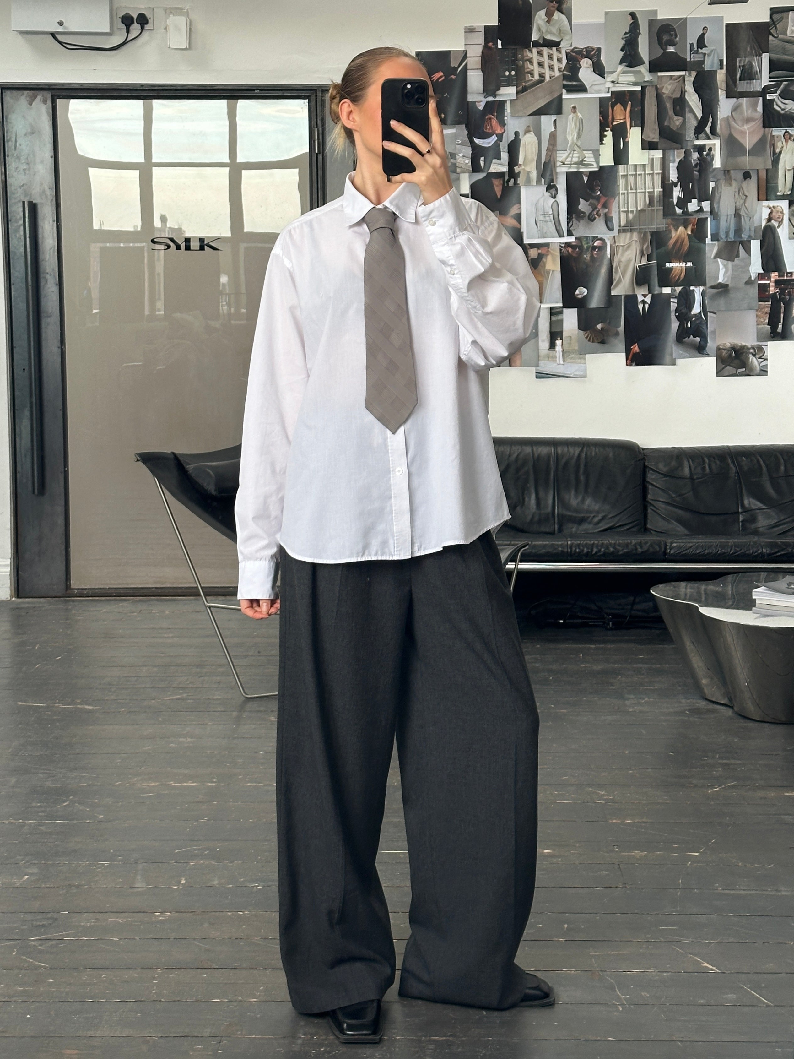 Armani Collezioni 1990s pure silk diagonal stripe tie with classic pattern and elegant design, perfect for formal wear.