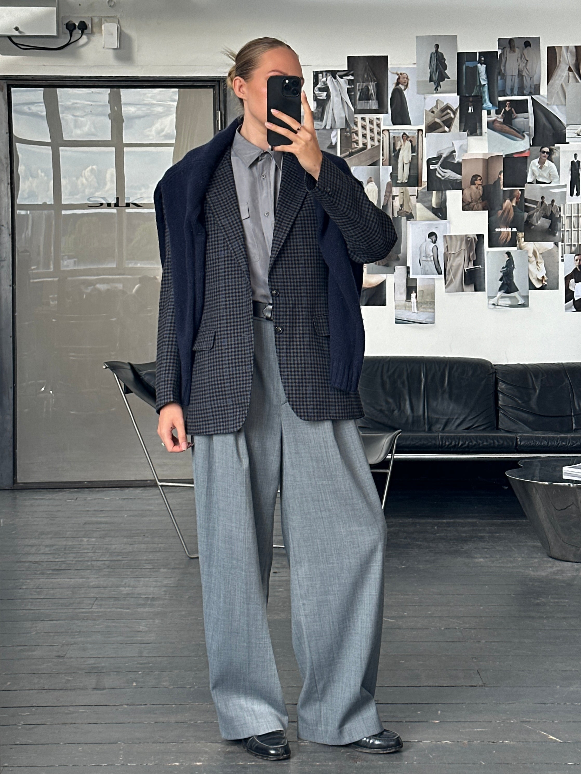 Yves Saint Laurent 1980s check brushed wool blazer in size 40R/L, featuring a classic tailored fit and vintage-inspired design.