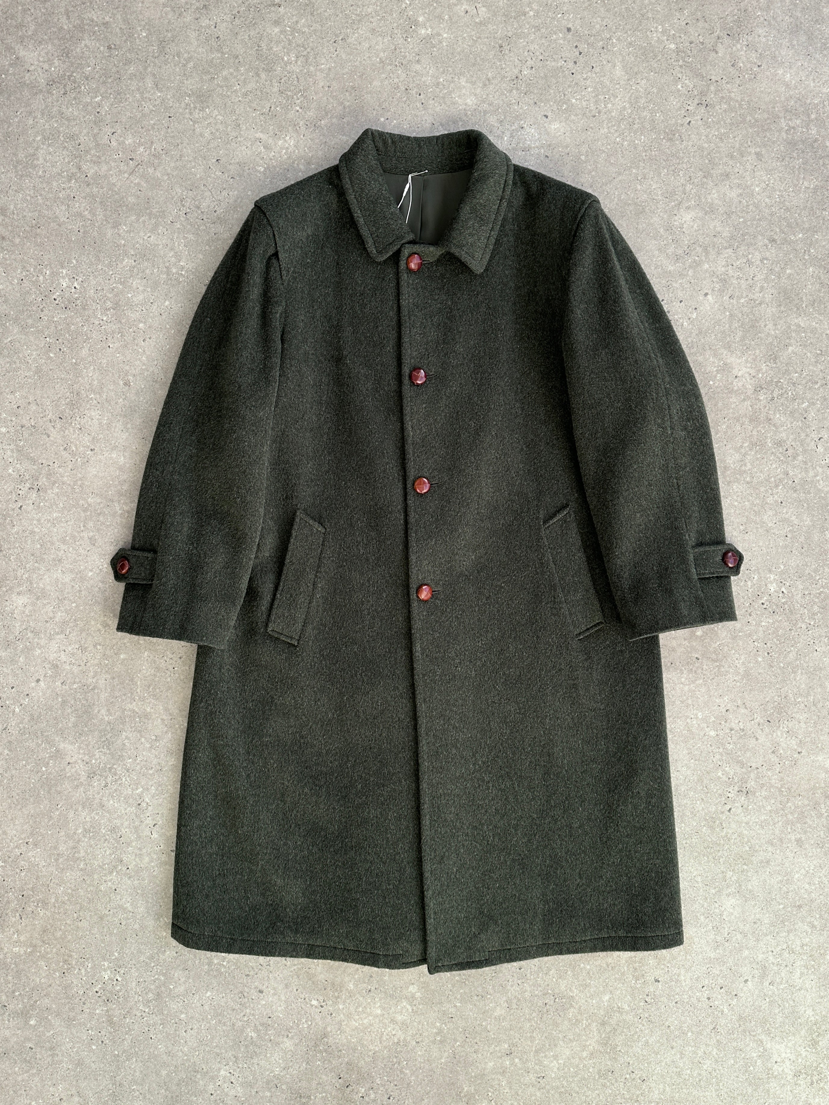 Vintage Italian 1990s wool alpaca mohair coat, single-breasted in XL size, showcasing classic mid-century coat design.