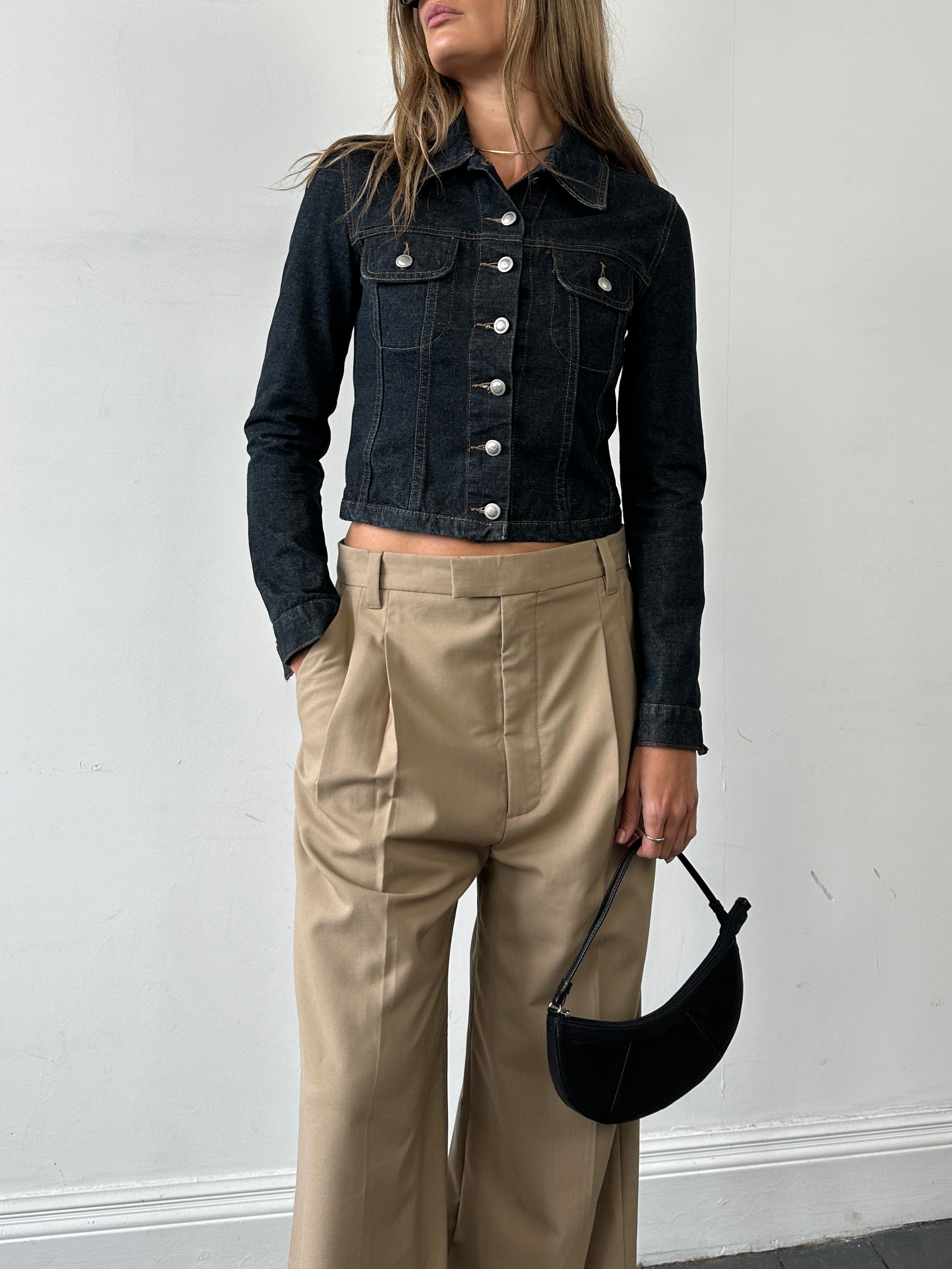 Vintage Italian raw denim fitted jacket in XS/S, showcasing classic distressed details and tailored fit.