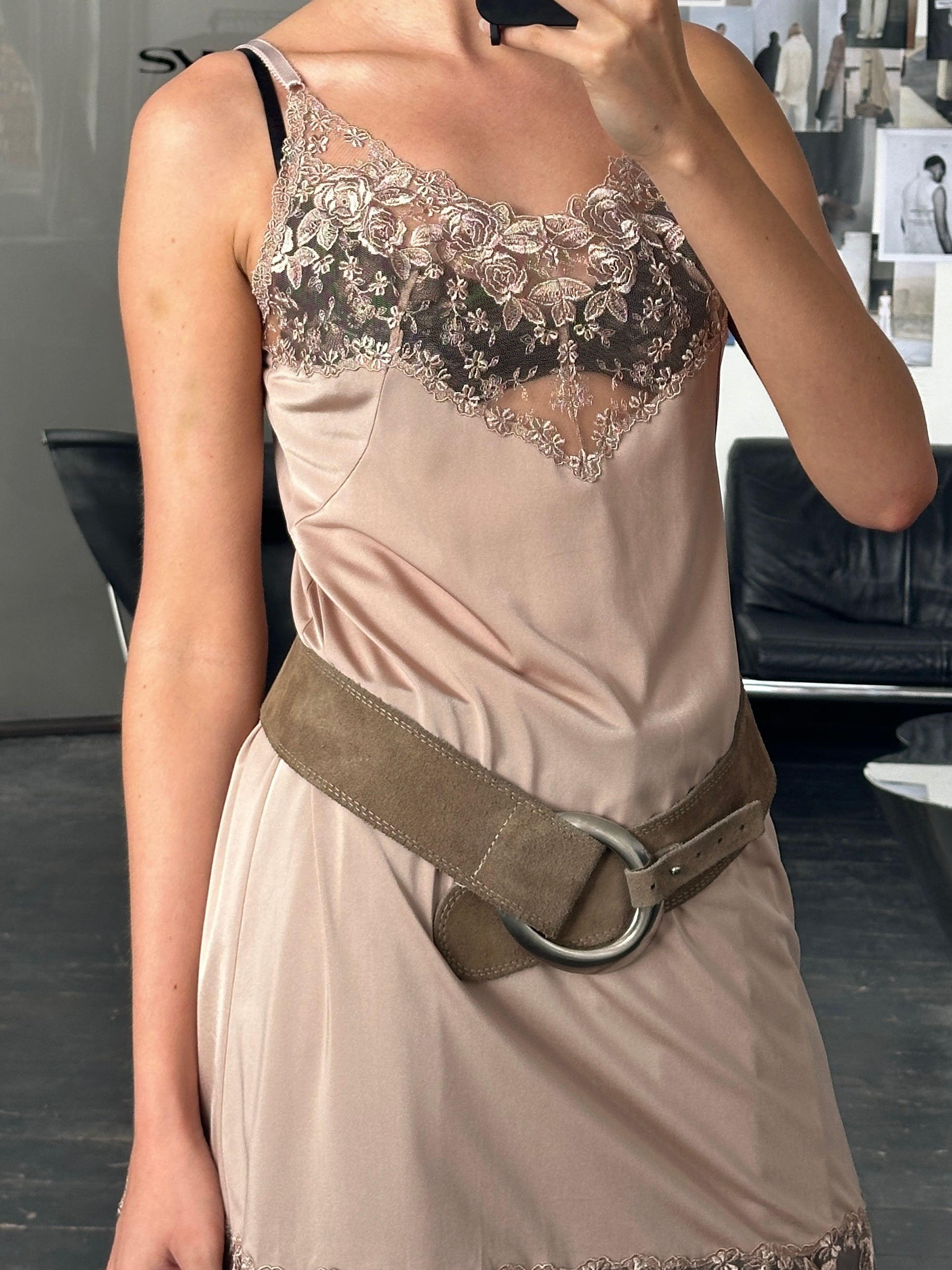 Vintage 1990s lace mini slip dress in size M featuring delicate lace fabric and a vintage-inspired design.