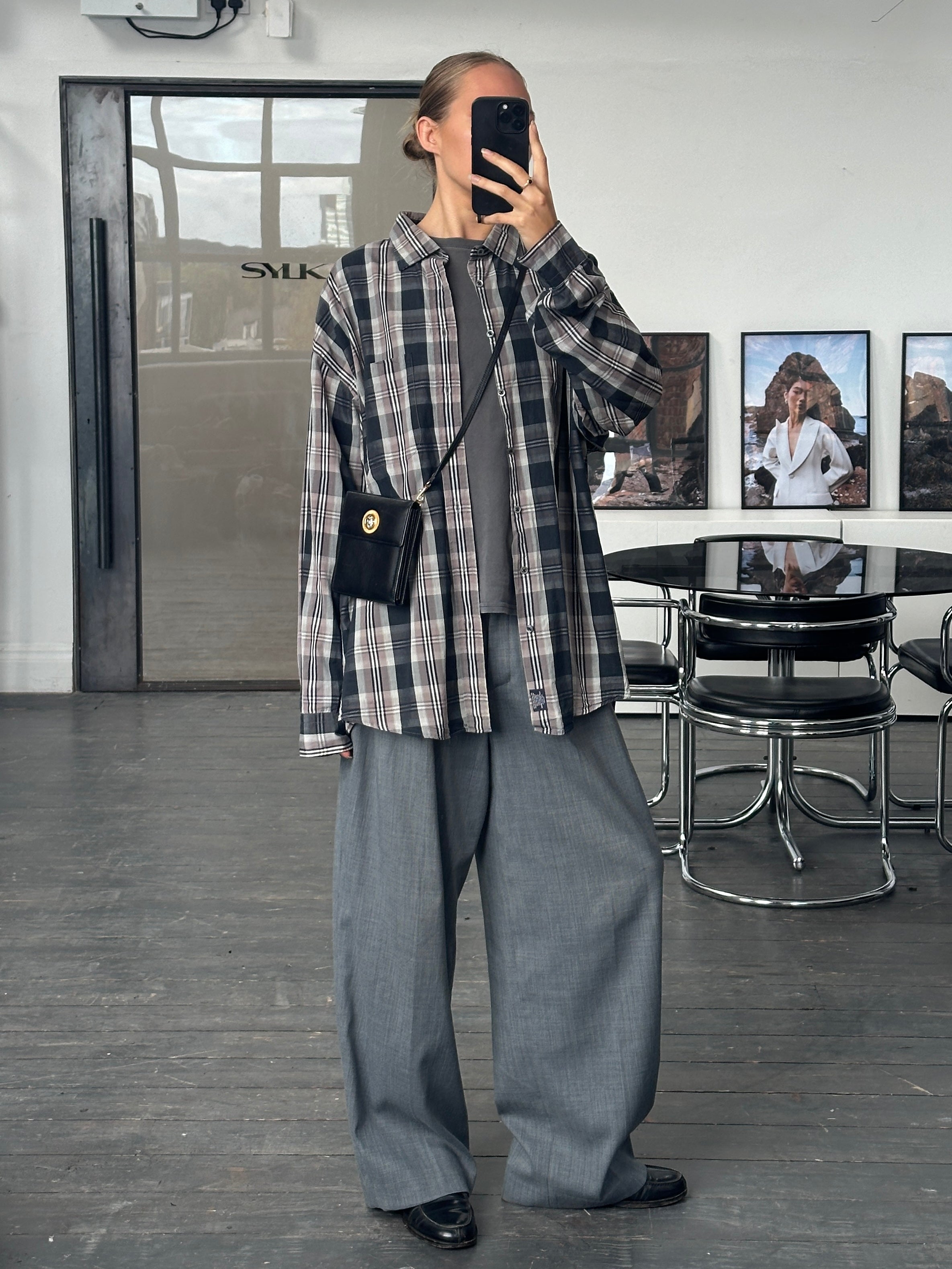 Burberry London 1990s check pure cotton shirt in XXL with classic tartan pattern and button-down collar.