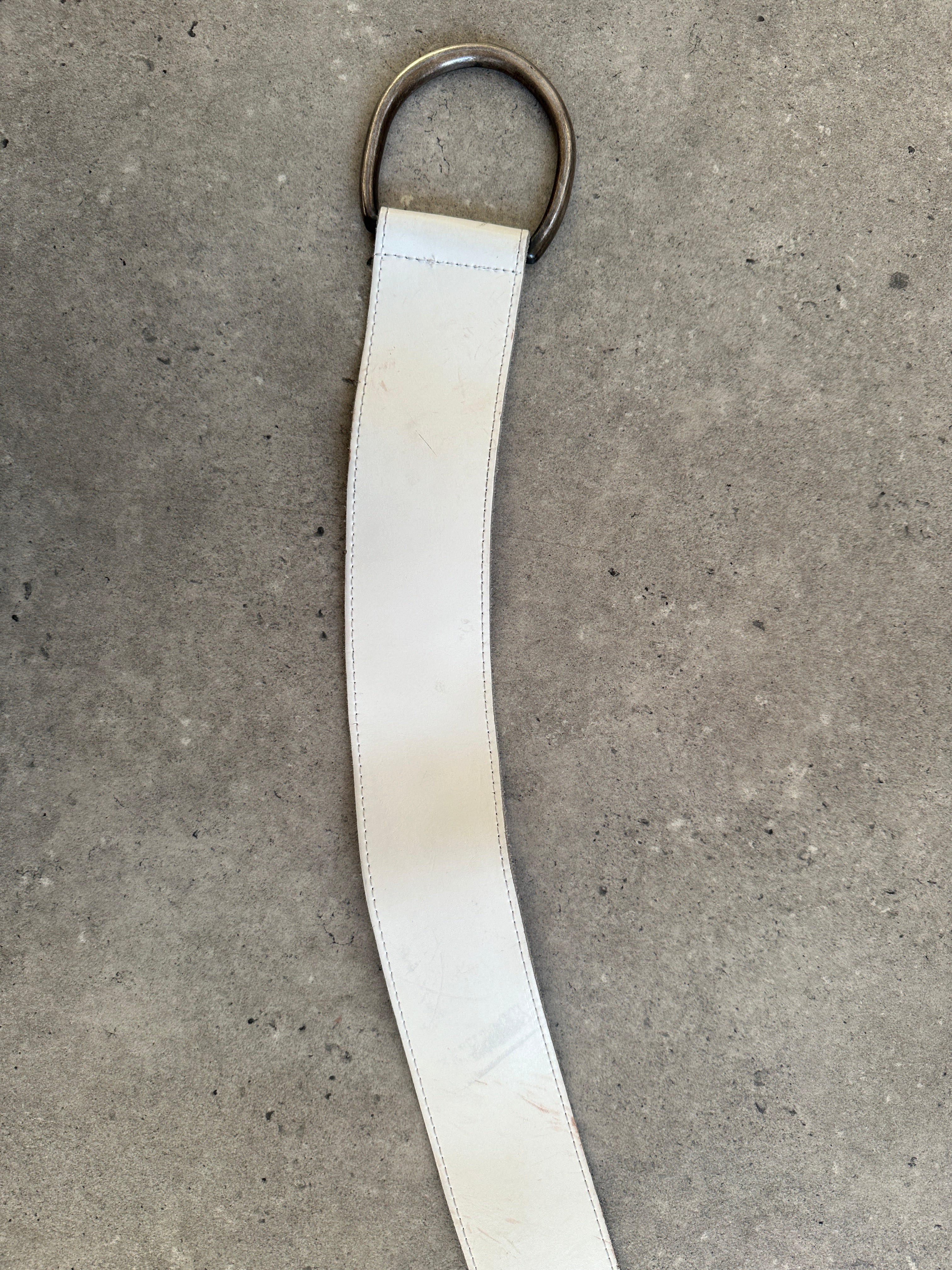 Vintage 1990s chrome chunky leather belt in size W36-40, featuring a bold metallic finish and sturdy design.