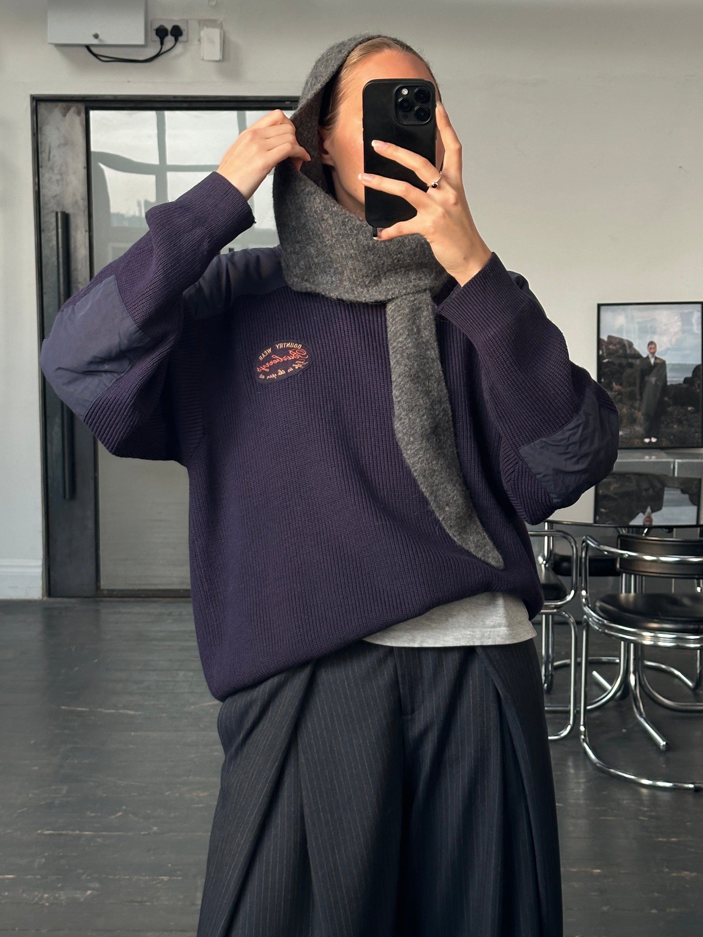 Burberry 1990s chunky knitted shoulder patch jumper in XL, featuring a textured knit and signature design details.