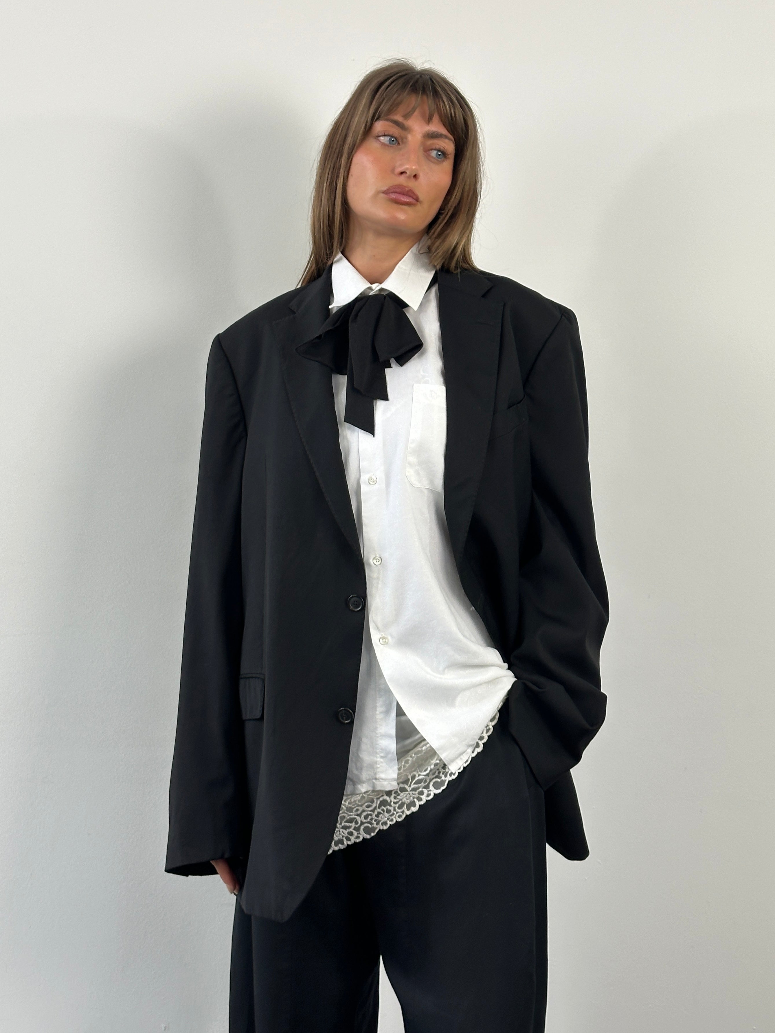 Rene Lezard x Loro Piana 1990s pure wool single-breasted blazer in size 44L/XXL, dark tailored blazer with notch lapels.