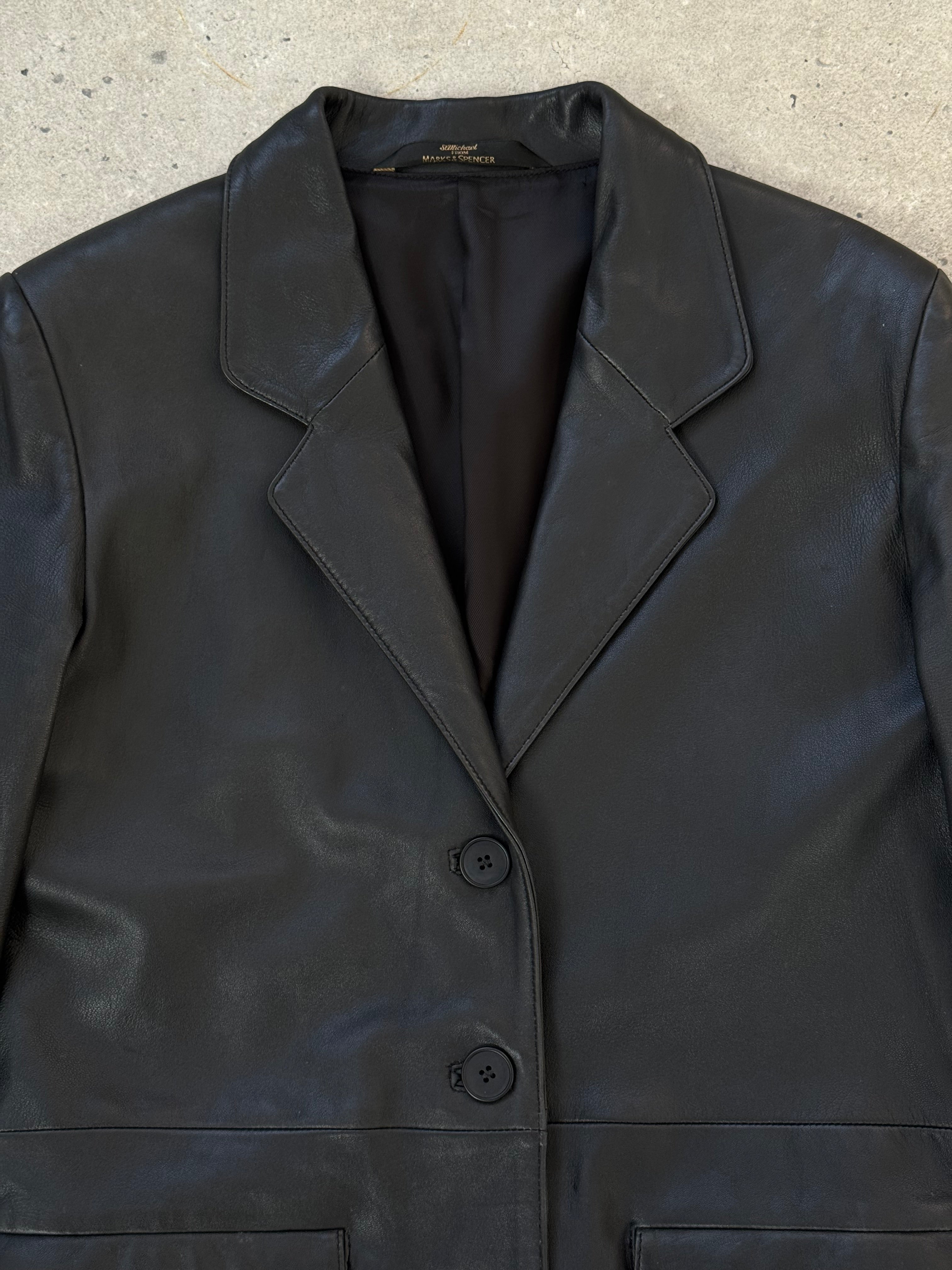 St Michael 1990s lambskin smooth leather trench coat in size M, featuring classic design and sleek leather finish.