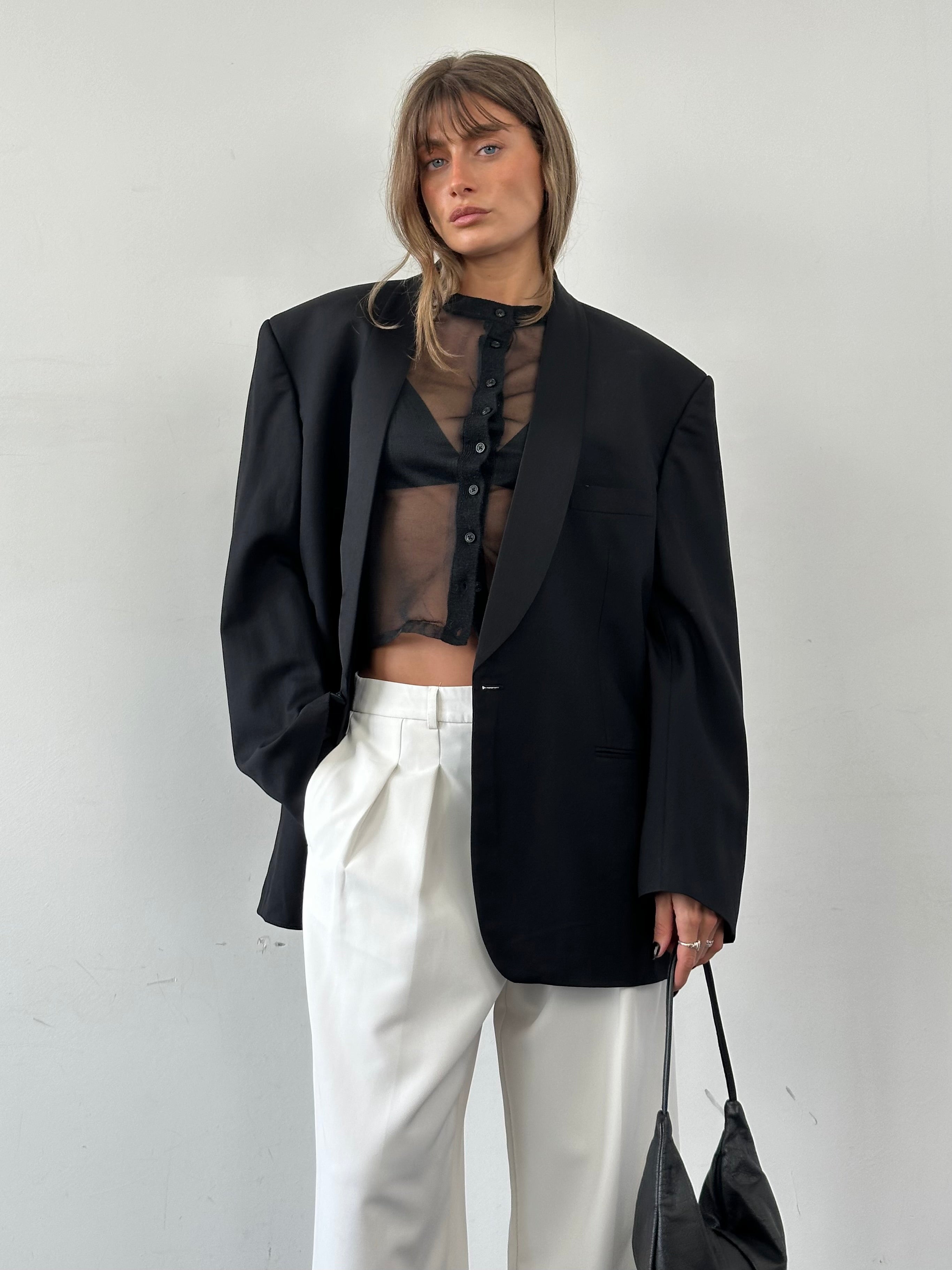 Vintage Italian vintage pure wool blazer tuxedo style, size 46R/XXL, with classic lapels and tailored fit.
