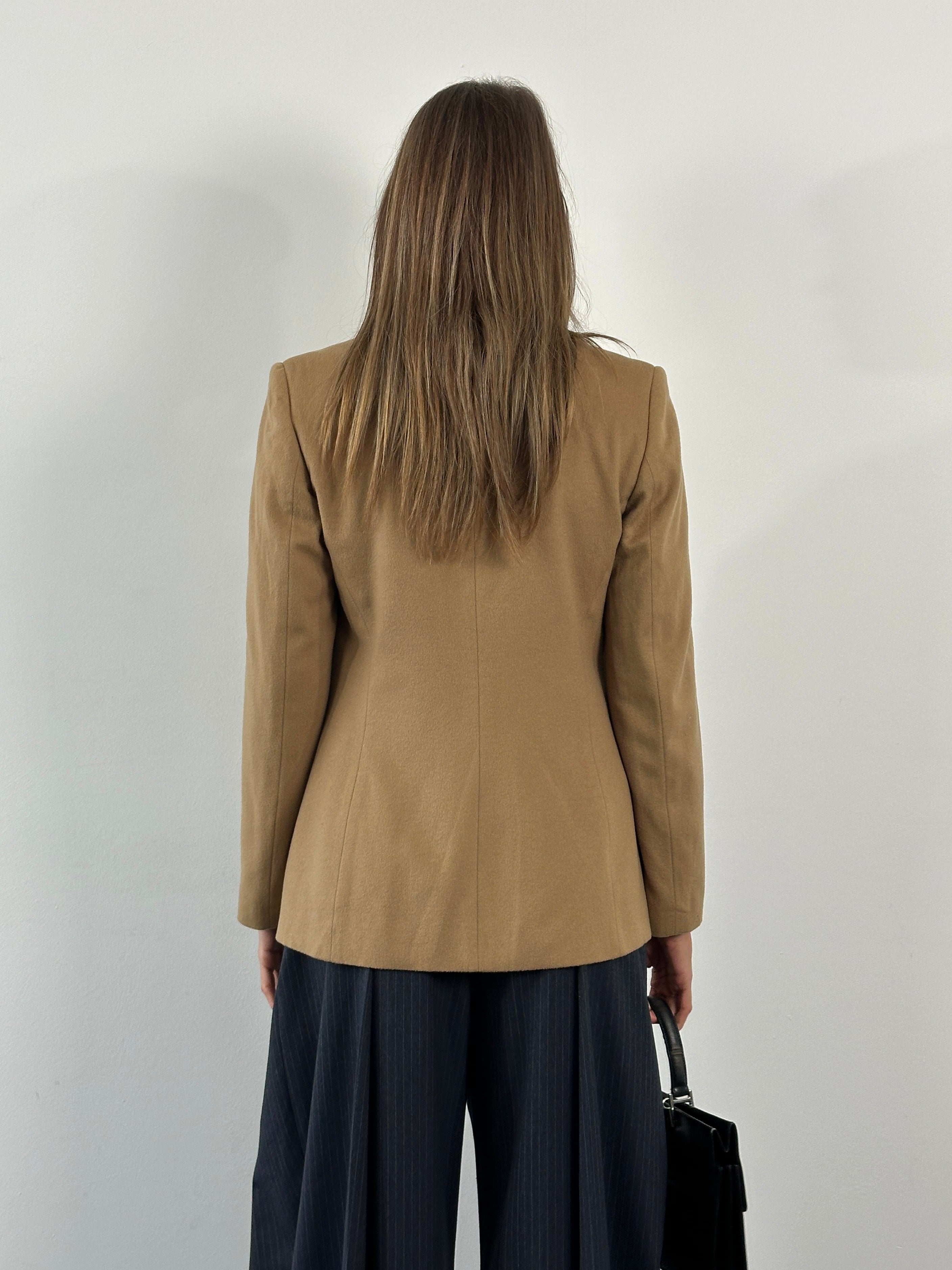 Burberry 2000s brushed pure wool single-breasted blazer in size S/M, tailored with classic design and structured fit.