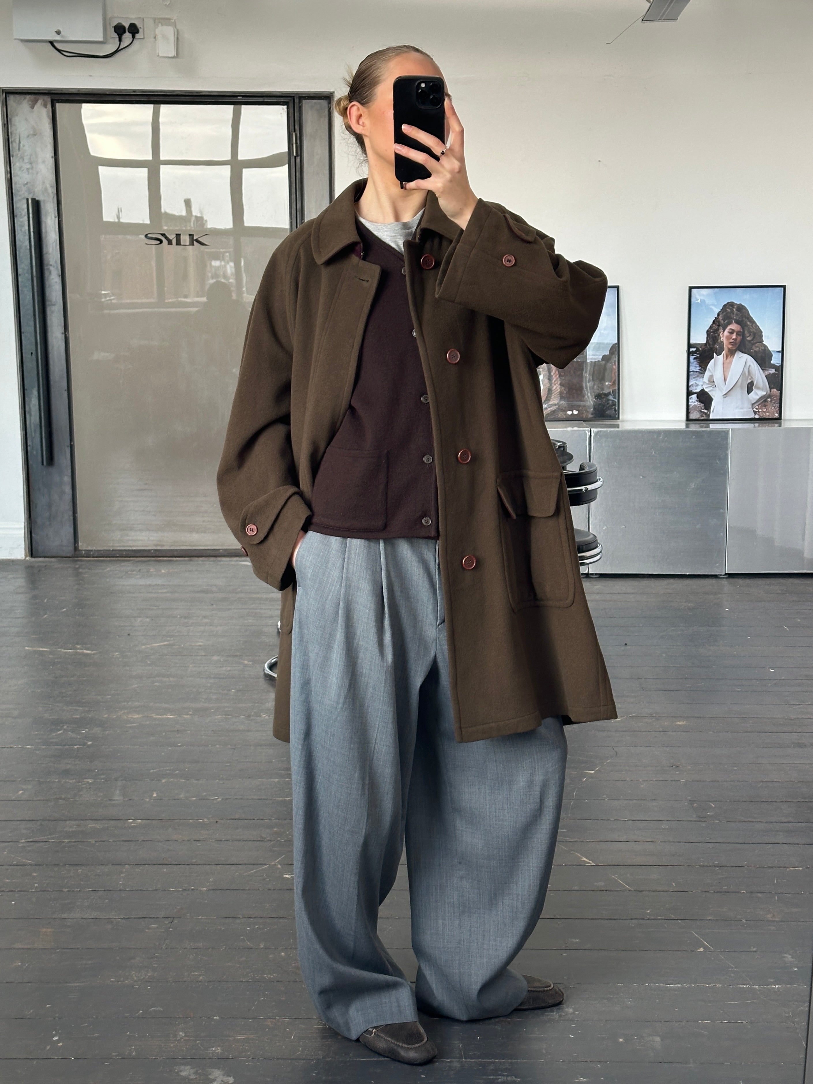 Missoni 1990s wool coat with concealed placket in XXL, featuring a classic design and textured fabric.