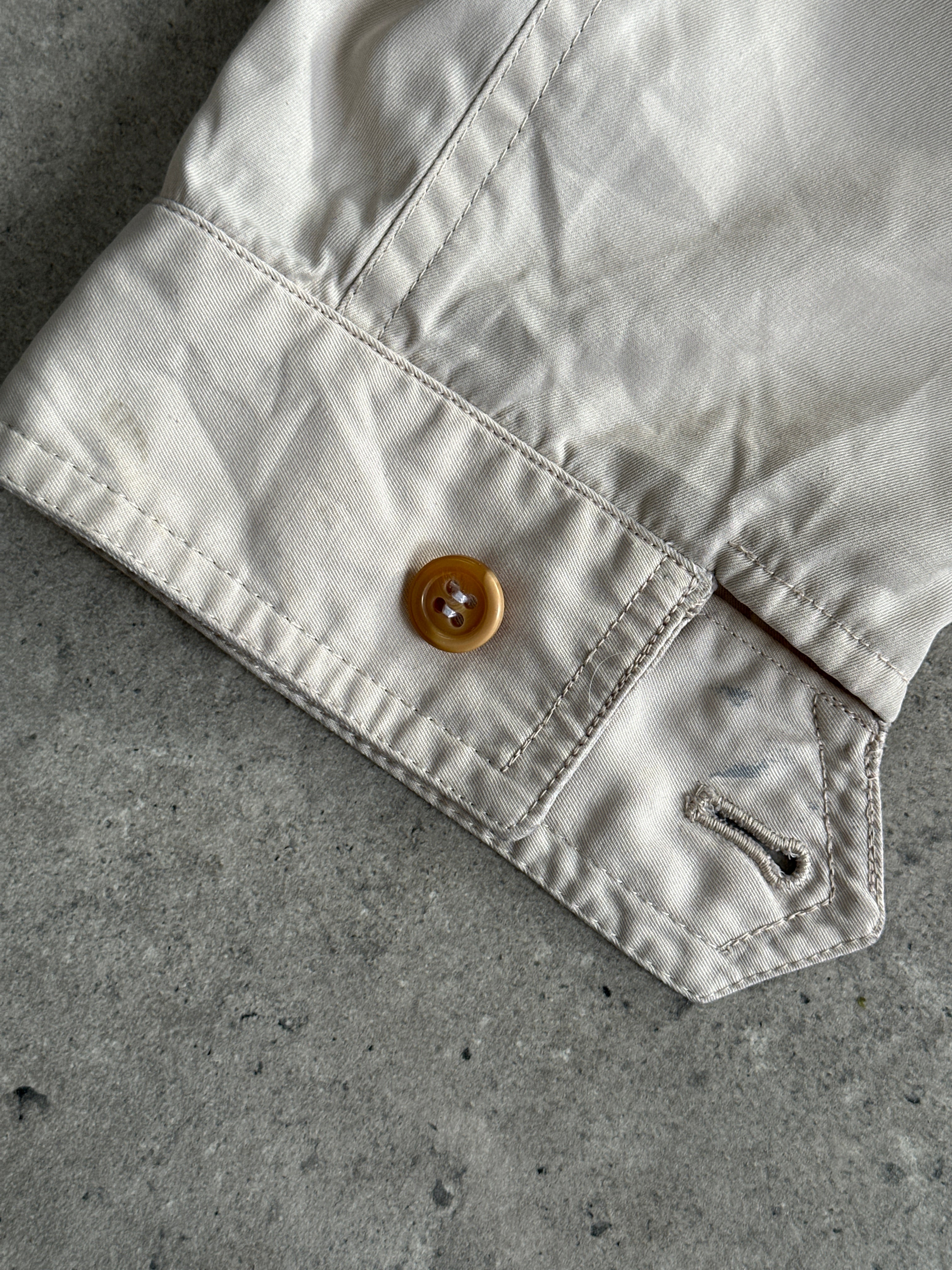 Burberry Nova Check logo bomber jacket in size L, featuring classic check pattern, ribbed cuffs, and front zip closure.