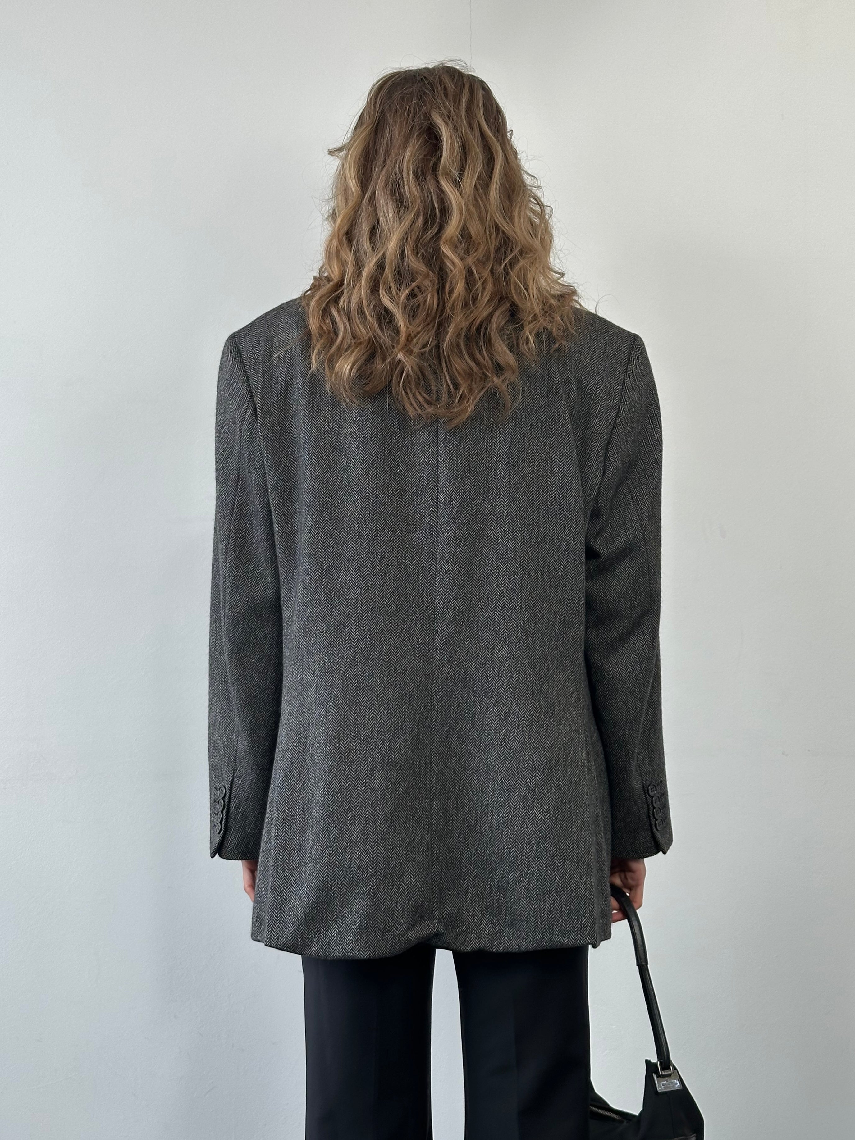 Valentino Pure Cashmere Herringbone Blazer in XL, single-breasted design with notch lapels and tailored fit.