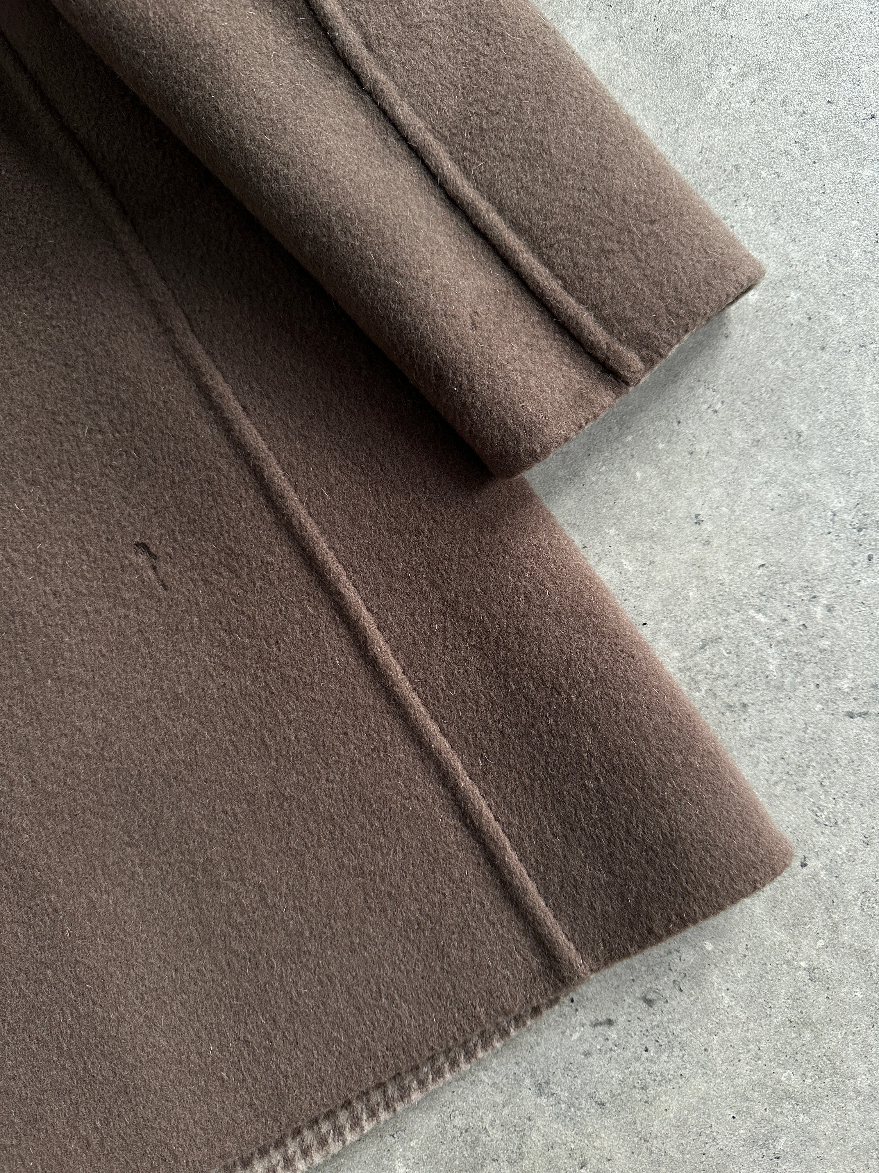 Vintage Italian vintage wool reversible belted coat, medium size, showcasing warm wool fabric and classic design.