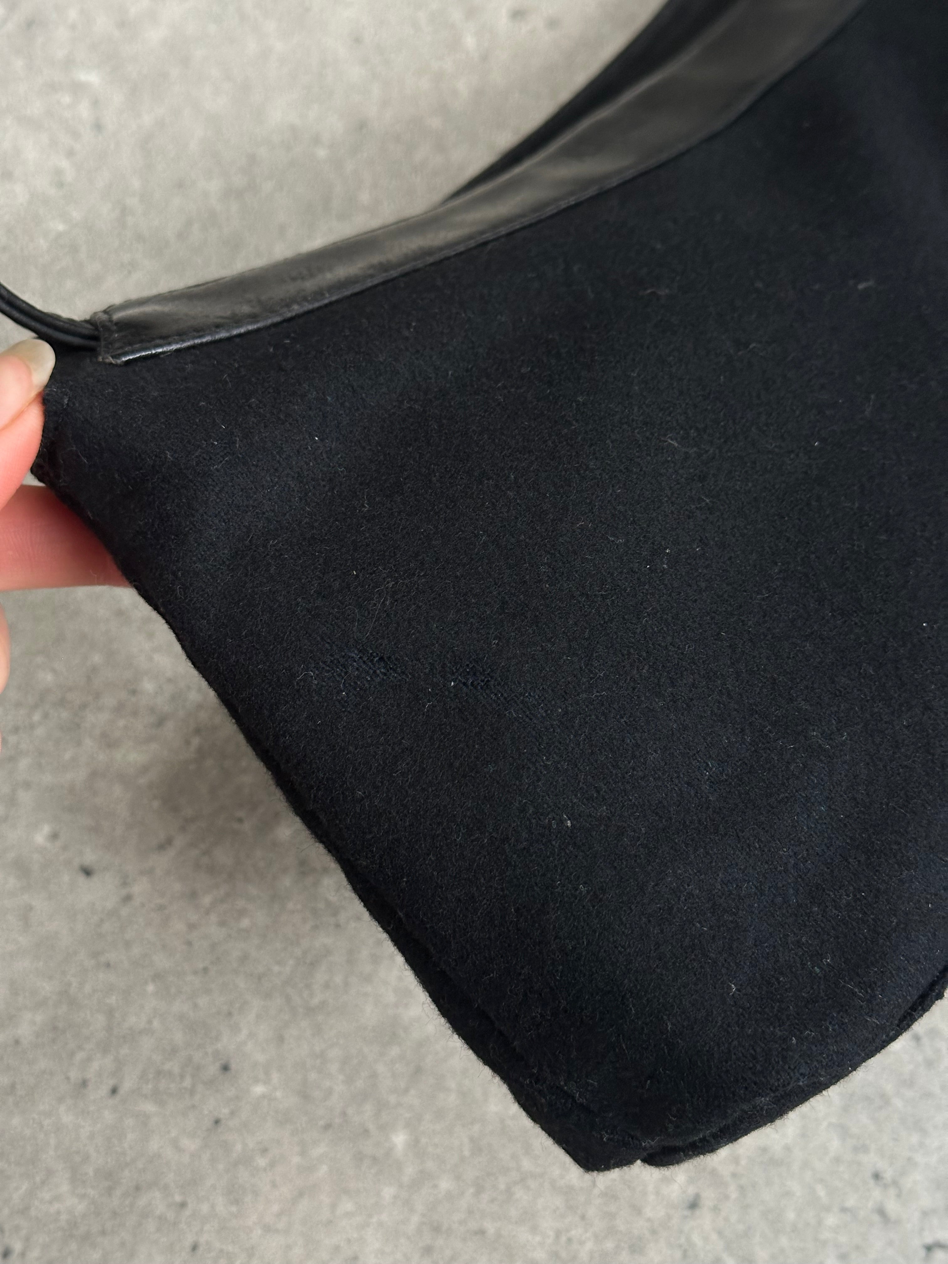 Armani Jeans 2000s wool shoulder bag with sleek design, featuring a classic rectangular shape and subtle branding details.