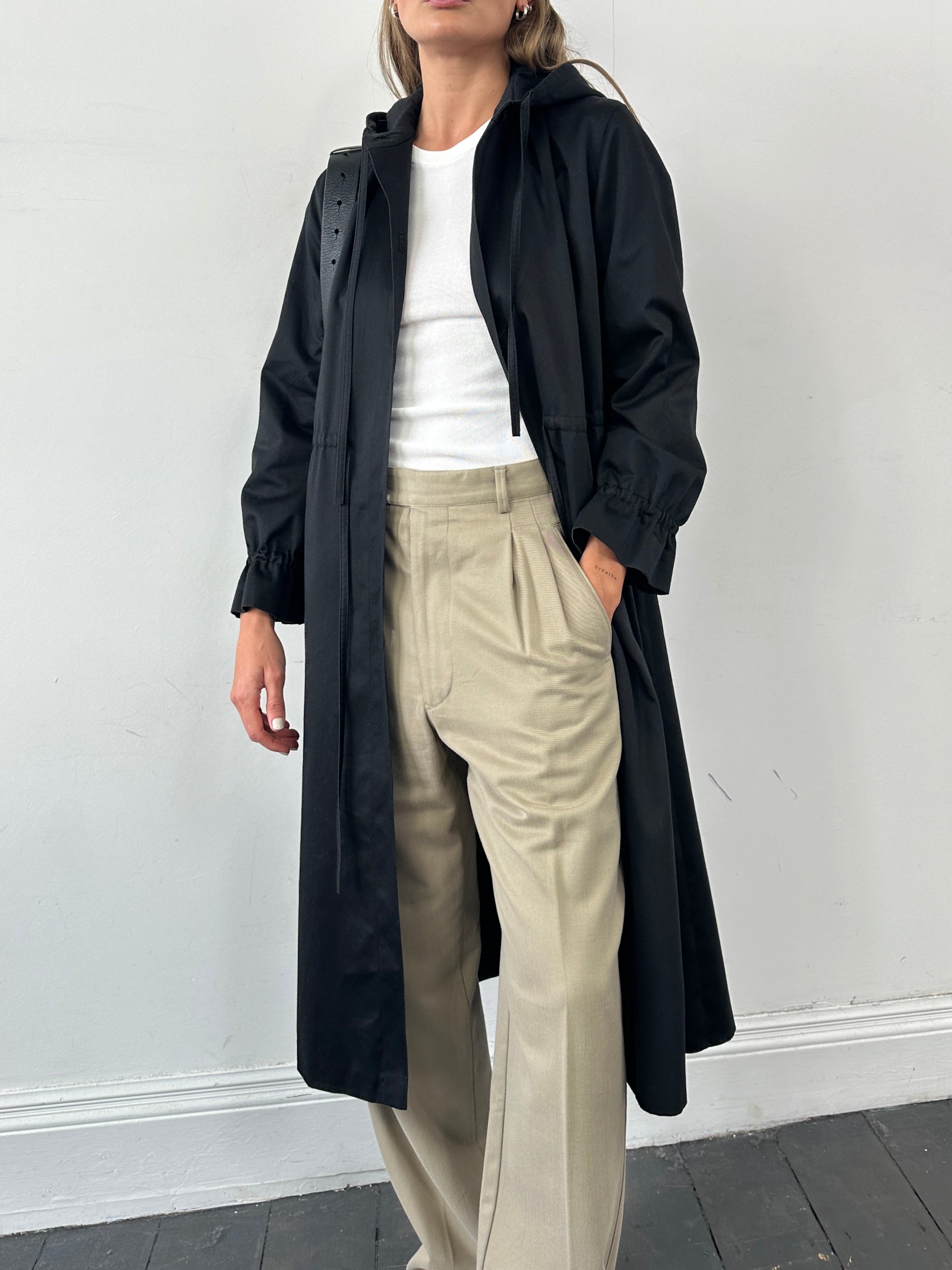 Vintage cotton tie waist hooded trench coat in size small, featuring classic design and durable fabric.