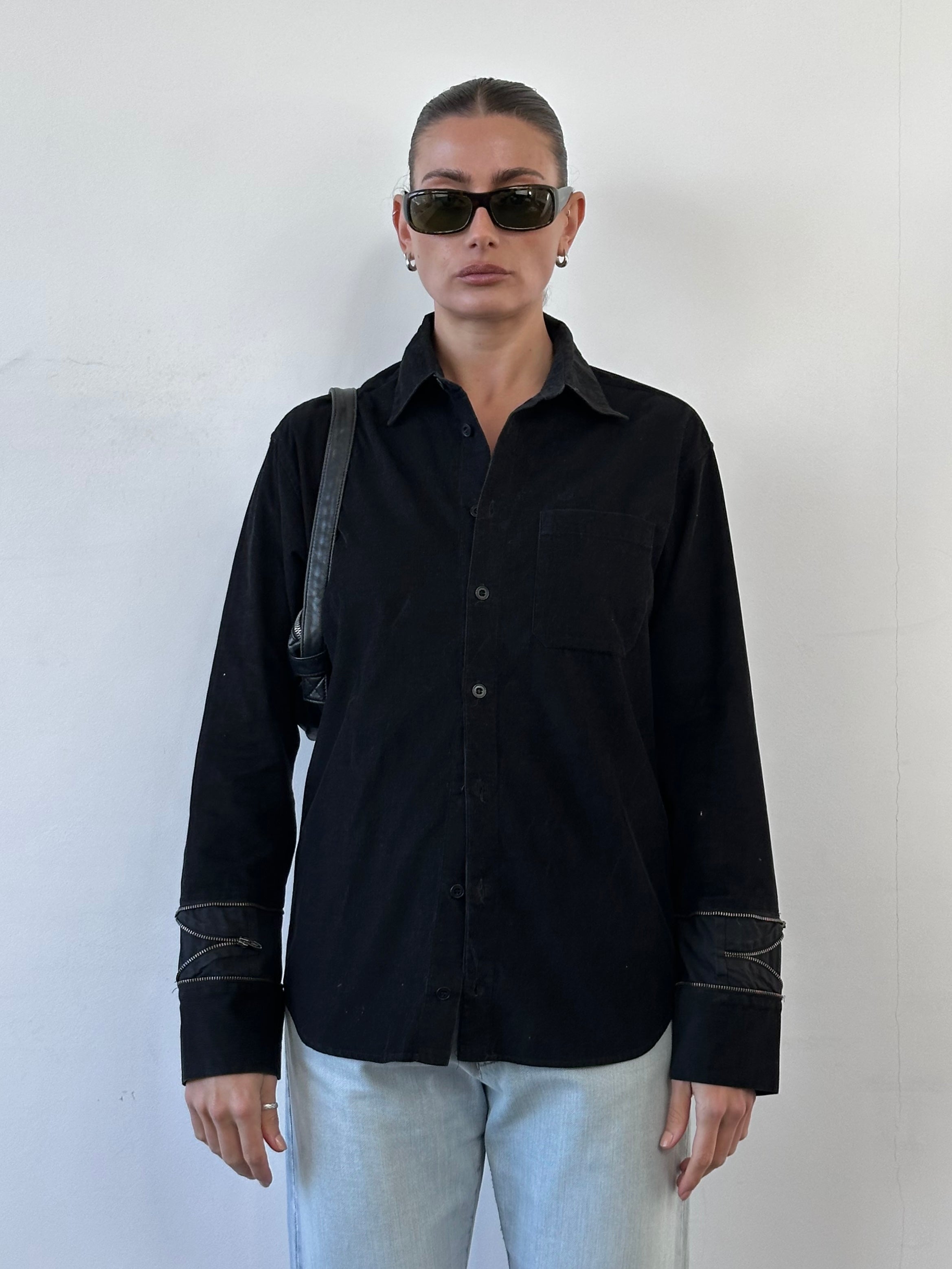 Versace Versus 00s corduroy zip shirt in size S, featuring a stylish button-up design with the Versace logo and classic collar.