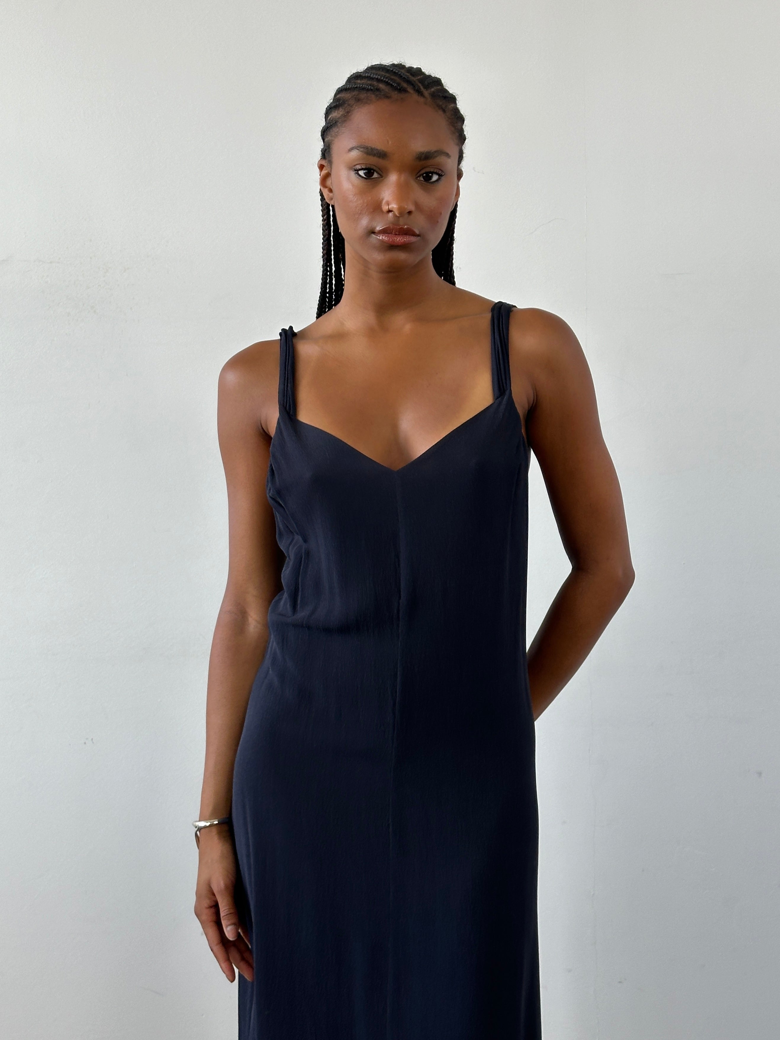 Max Mara pure silk V-neck maxi dress in M size, flowing elegant dress with a sleeveless design and soft fabric.