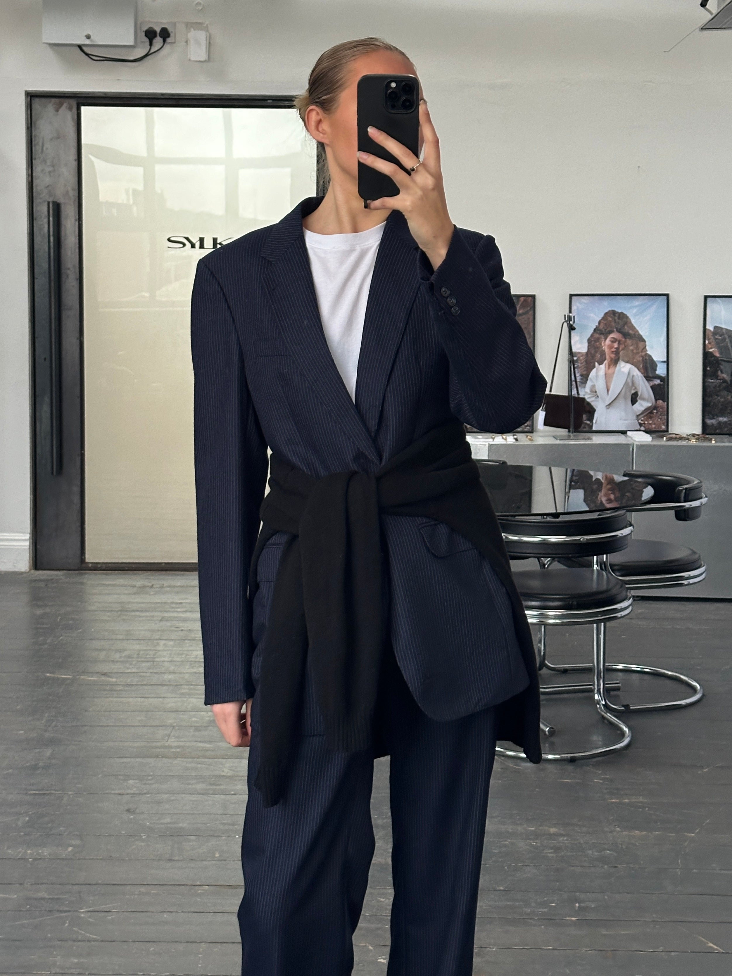 Vintage 1990s Pinstripe Pure Wool Suit - 40R/W28 - SYLK