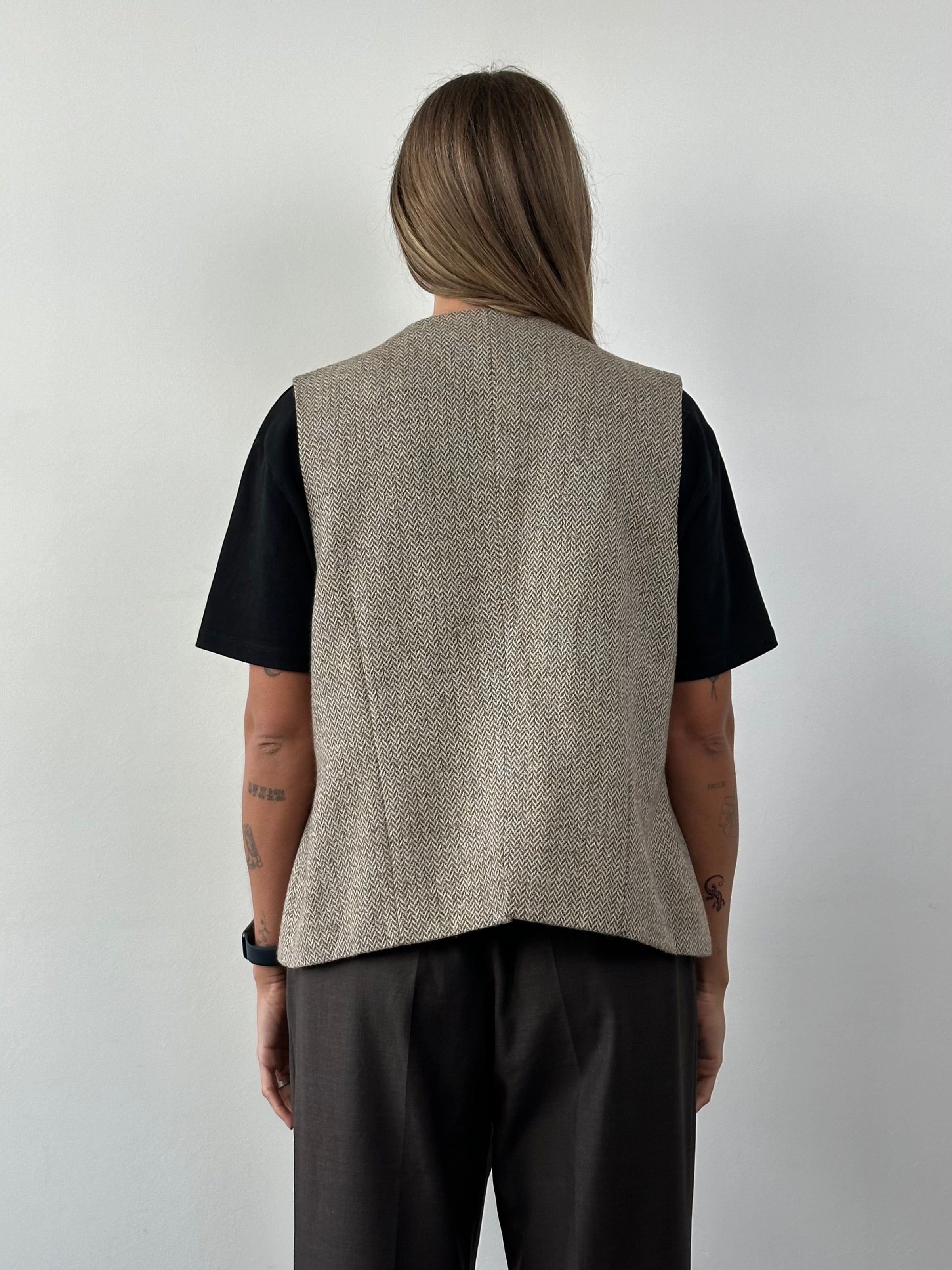 Vintage 1990s wool herringbone waistcoat in XL, featuring classic pattern and tailored fit, from the Vintage brand.