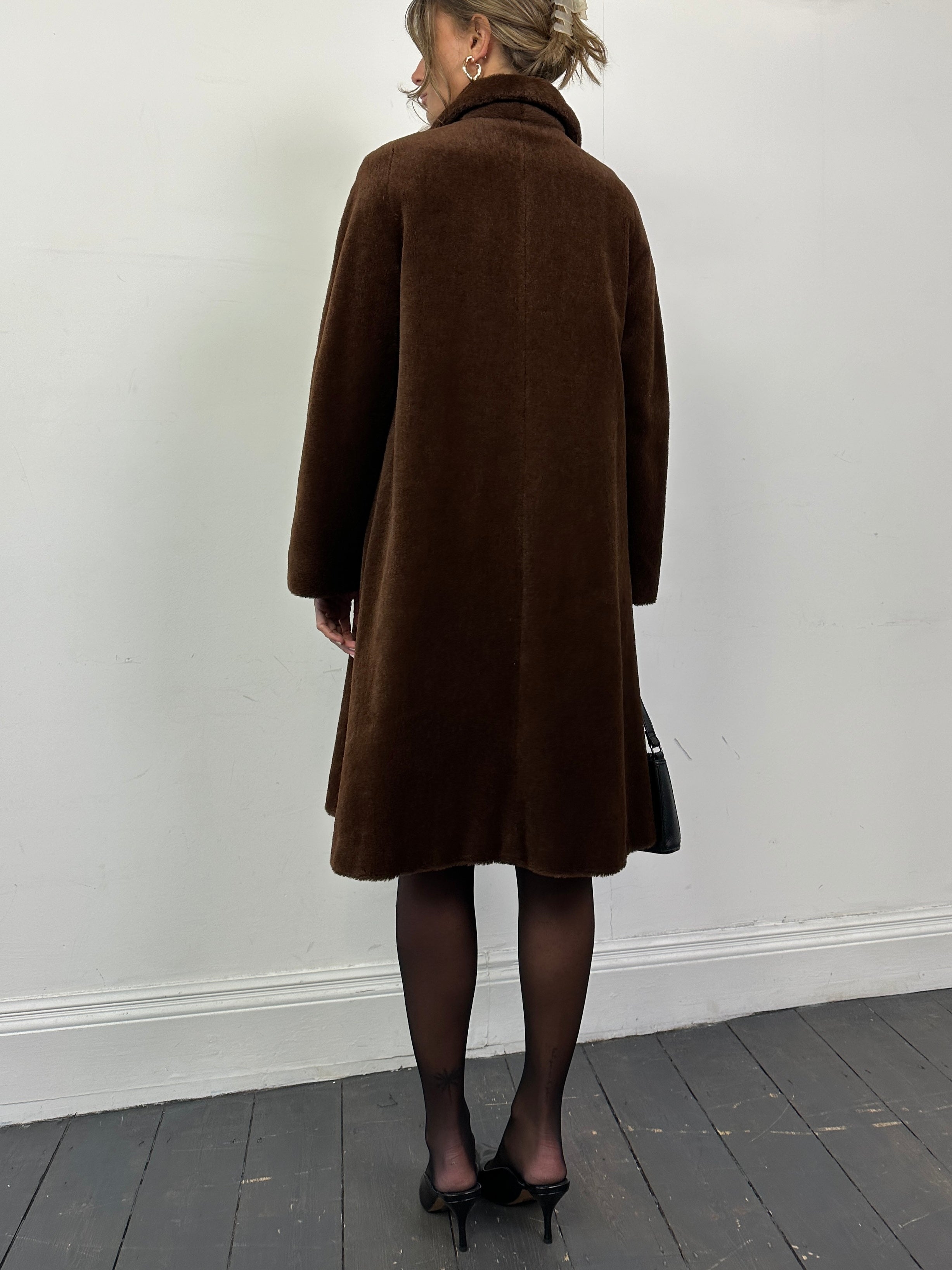 Vintage alpaca mohair fur single-breasted A-line coat in S/M, showcasing luxurious fabric and classic design.