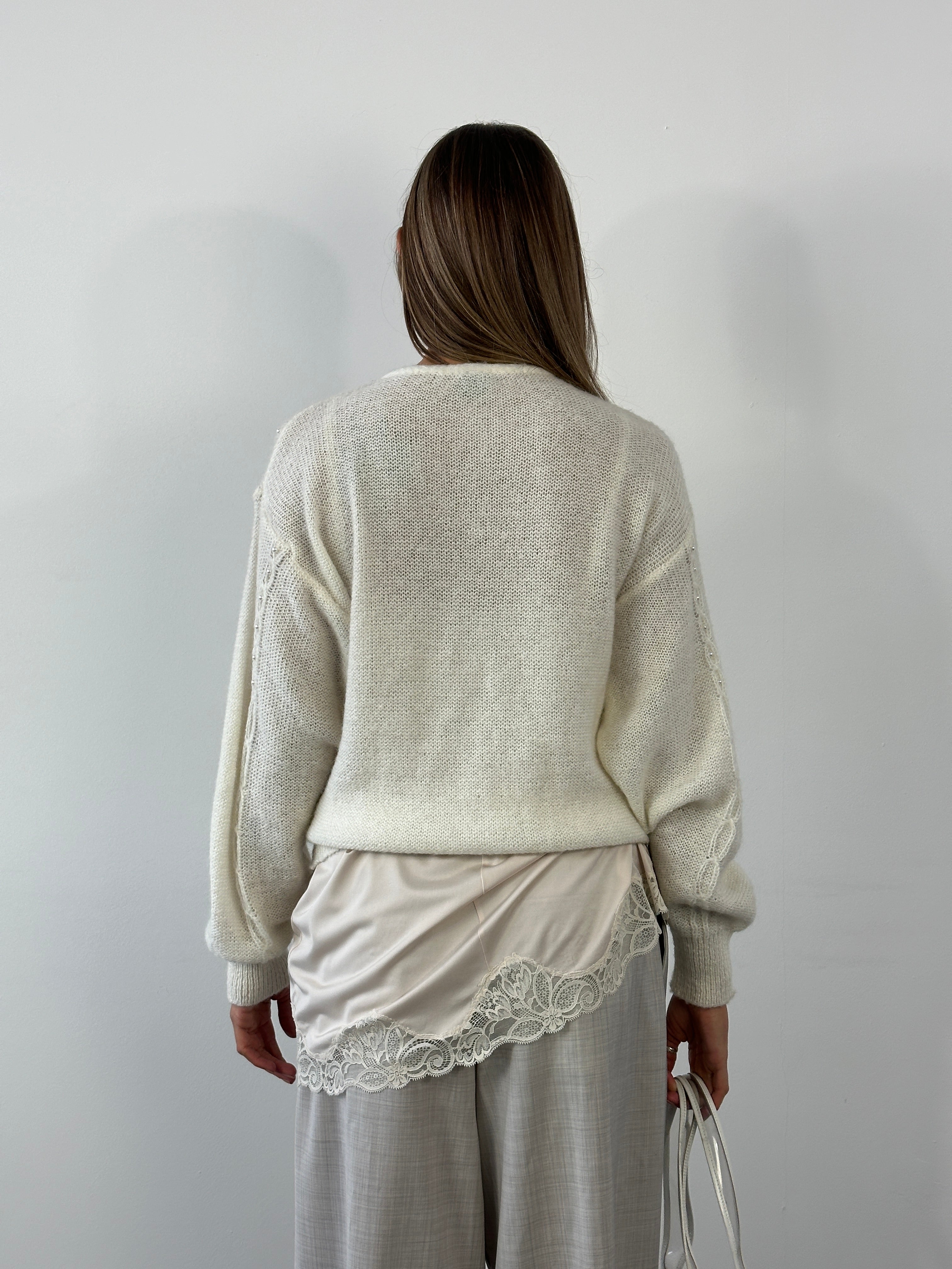 Vintage Italian 1980s mohair knitted cardigan in size M, featuring a cozy, textured knit in classic vintage style.