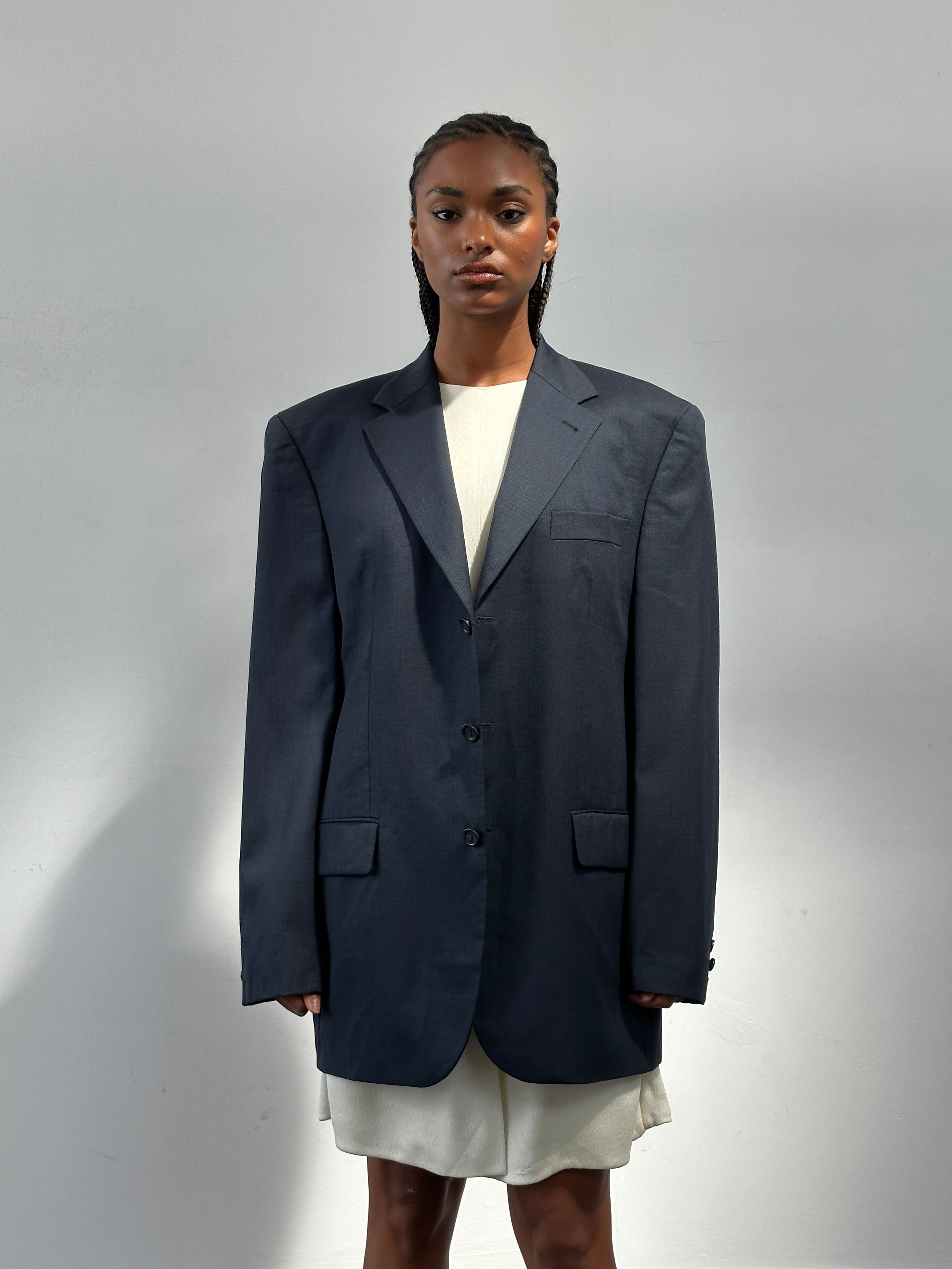 Yves Saint Laurent Pour Homme 1990s pure wool single-breasted blazer in size 42R/XL, navy blue, tailored fit, classic style.