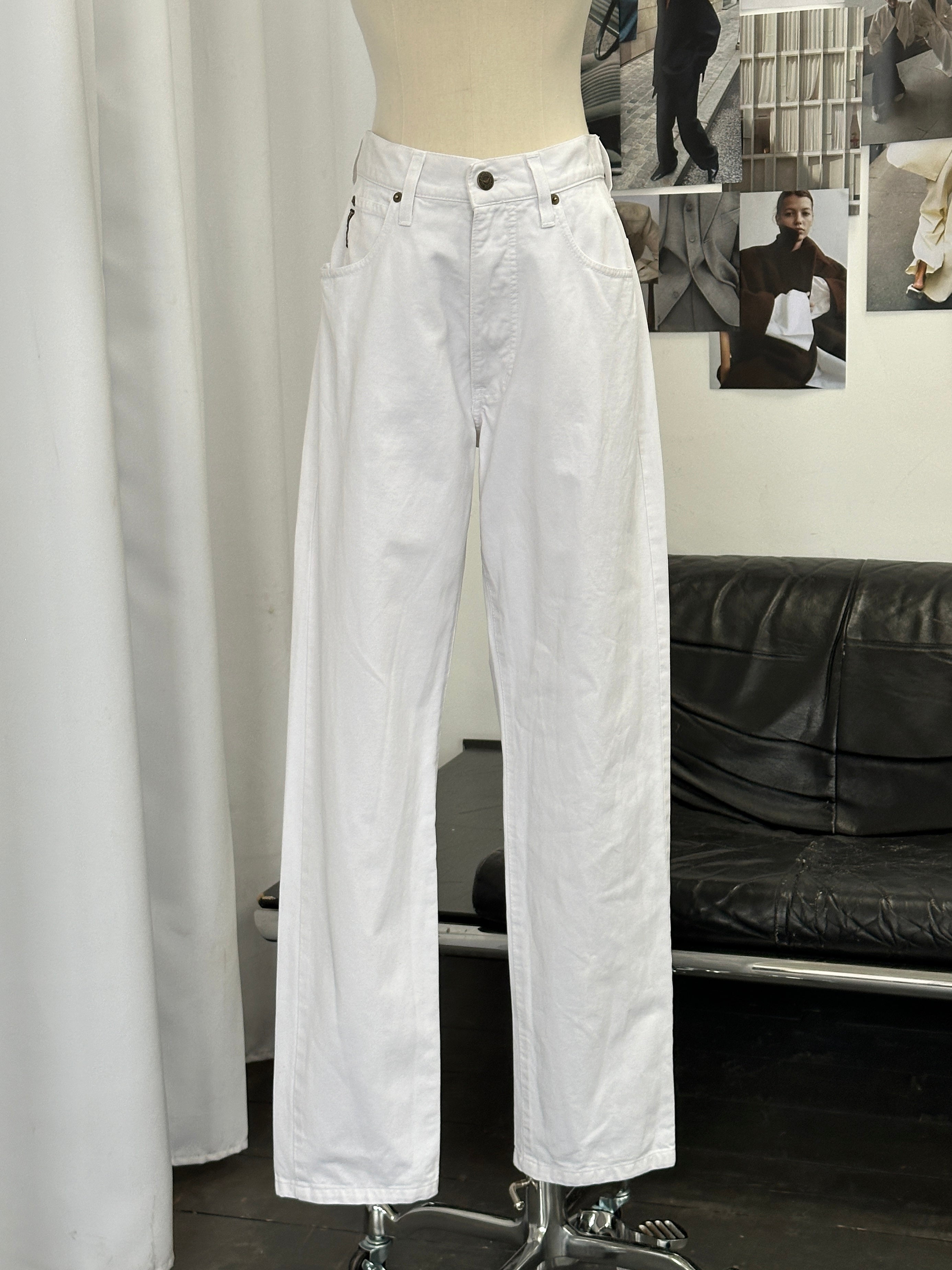 Armani Jeans 1990s straight leg denim jeans in W28, showing classic blue denim with a relaxed fit and brand logo details