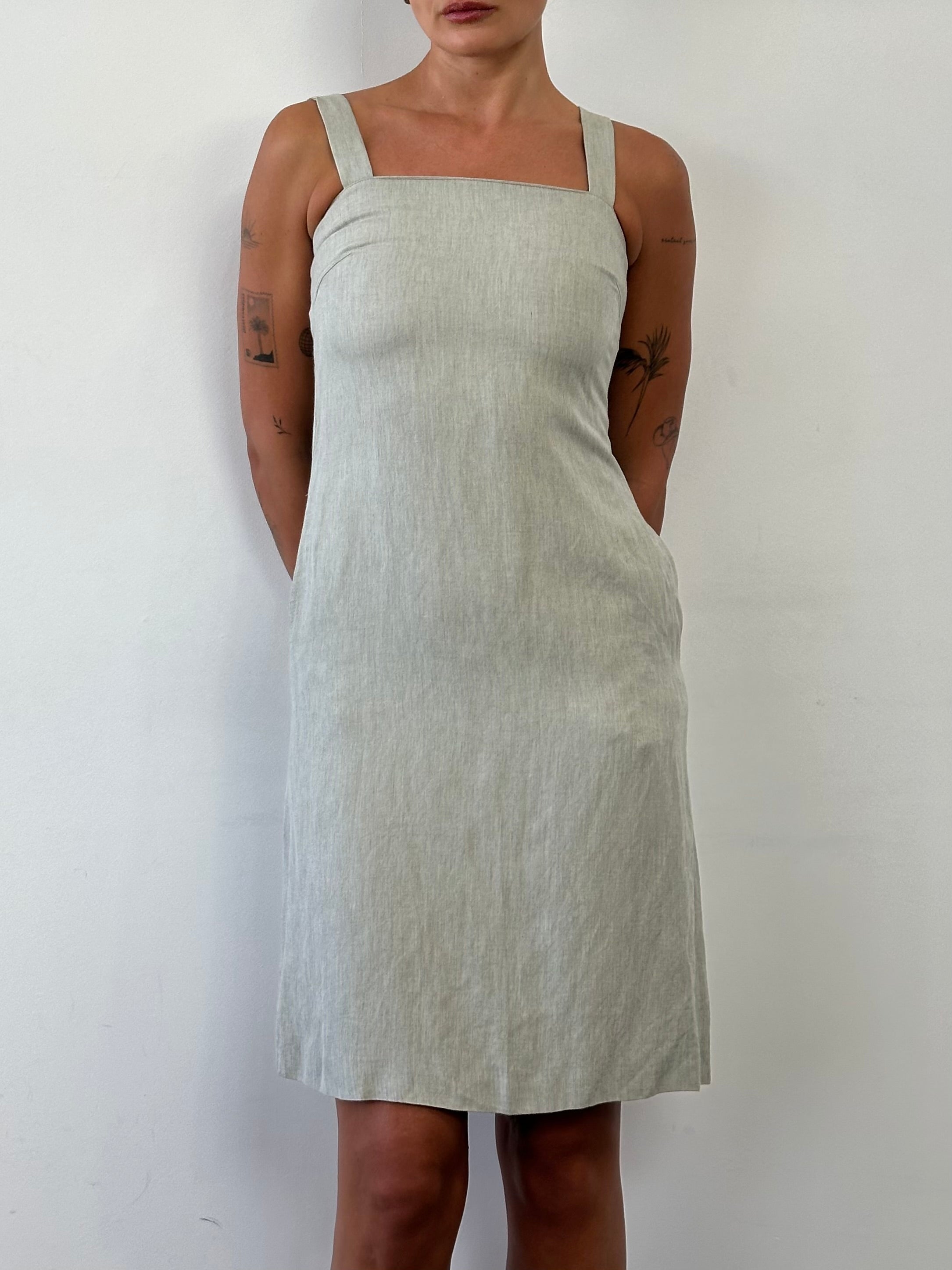 Marella linen midi dress in XS/S, featuring a relaxed fit and lightweight fabric, perfect for casual summer wear.