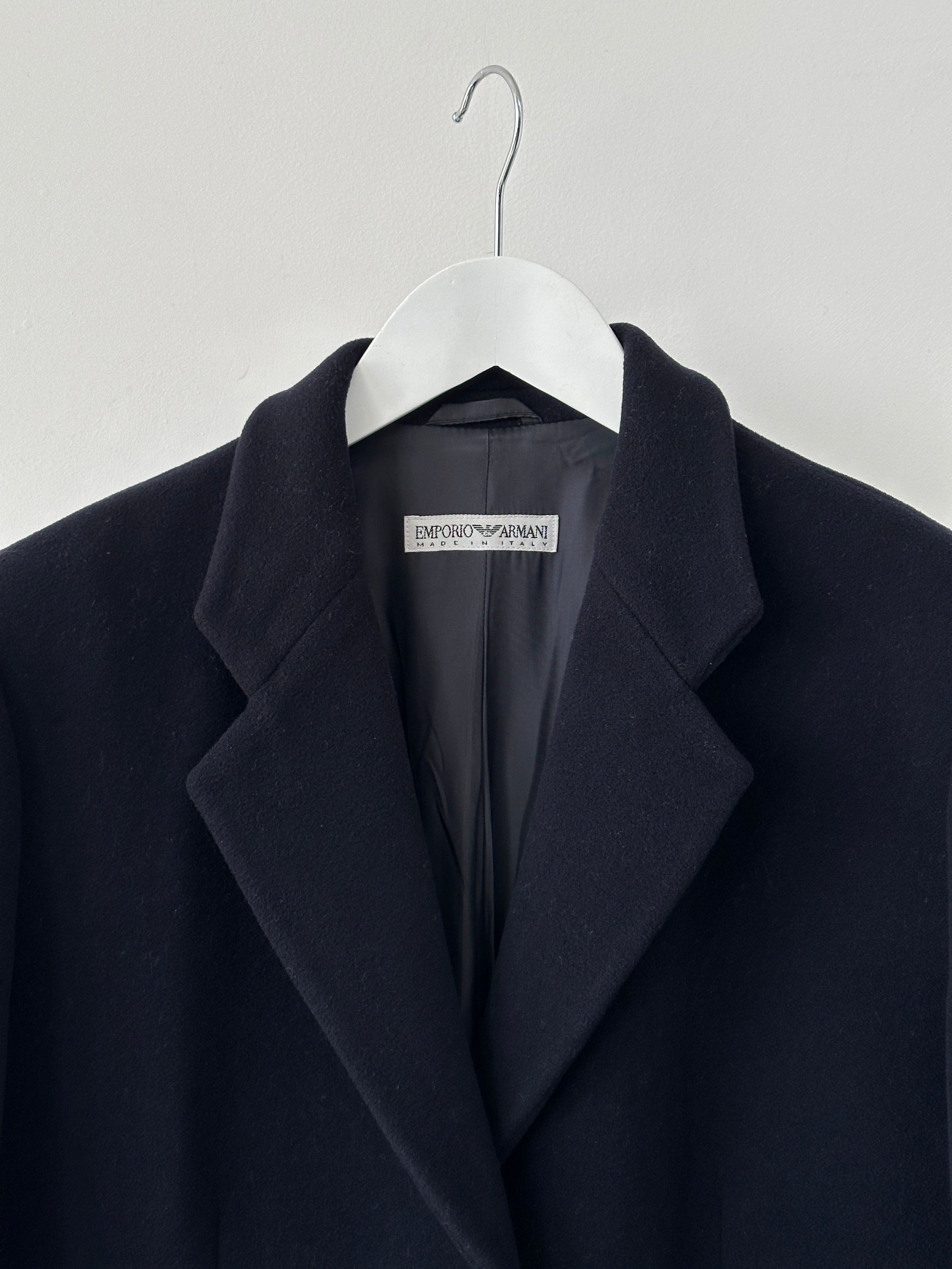 Emporio Armani pure wool single-breasted coat in size M, tailored with classic lapels and a sleek, sophisticated design.