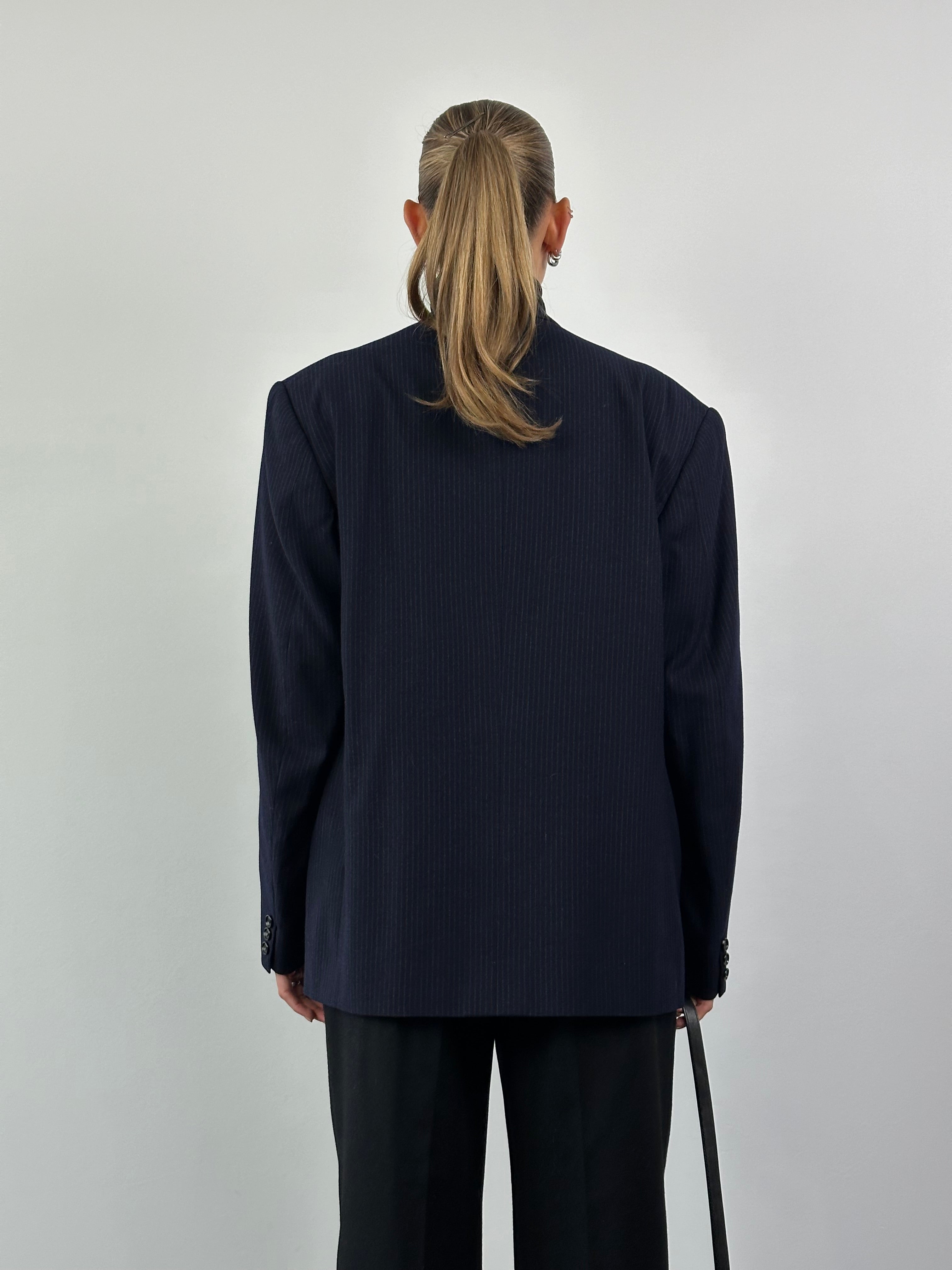 Vintage brushed wool stripe boxy blazer with double-breasted design in size 44R/XL, featuring classic tailoring and a stylish pattern.