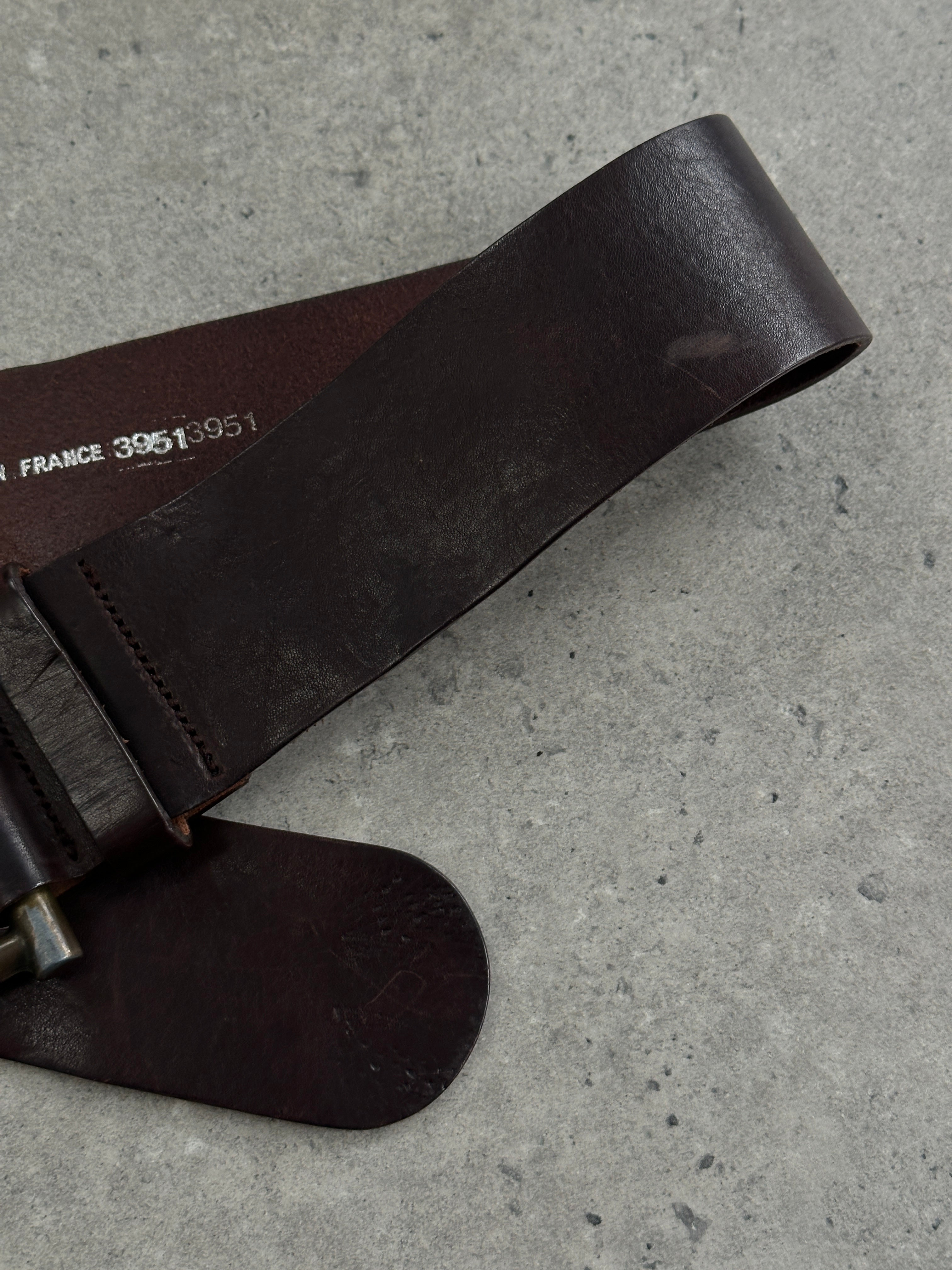 Vintage French 1980s chunky leather belt with brass buckle, adjustable W30-34, classic retro style, durable vintage accessory