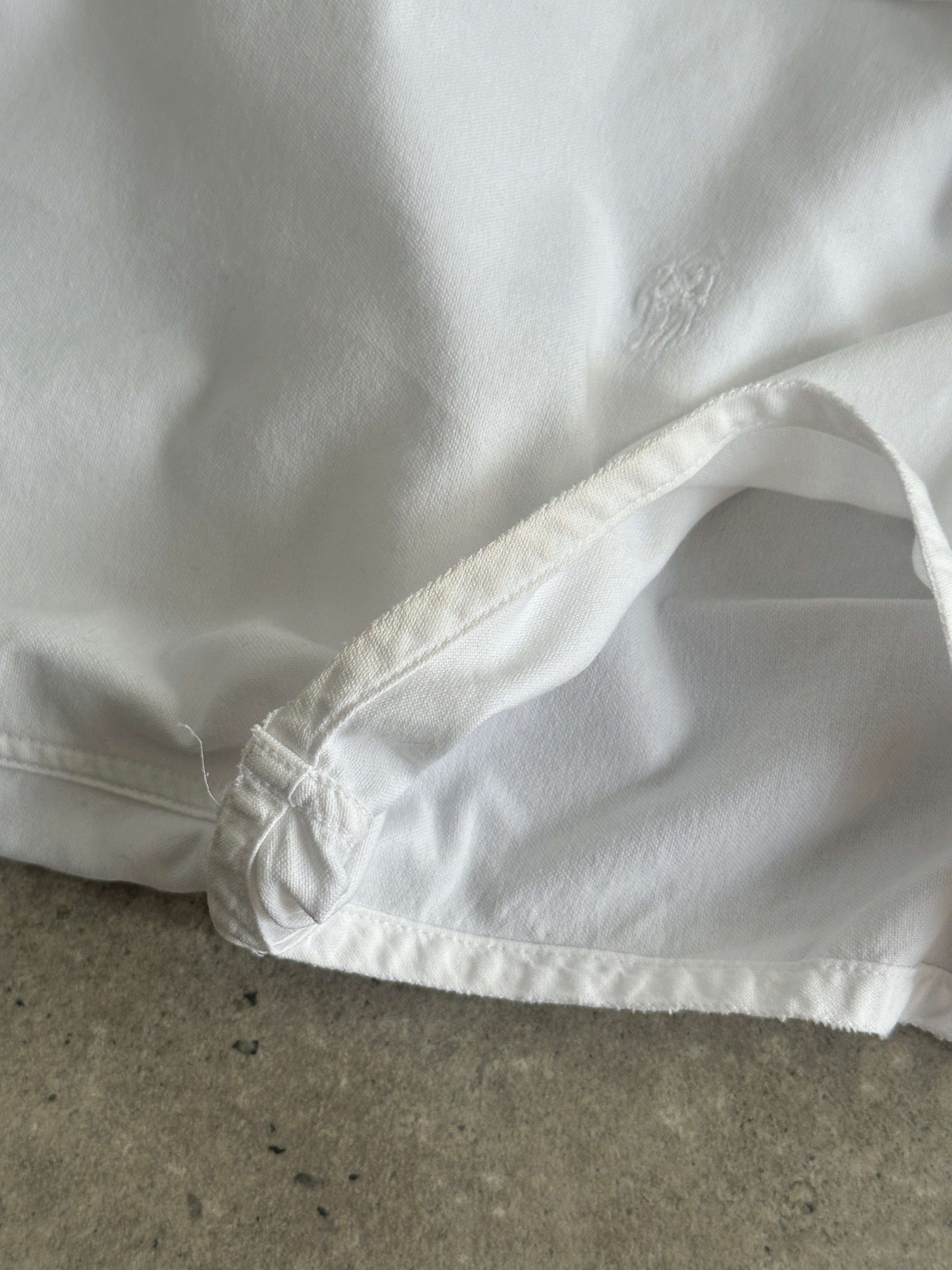 Burberry London pure cotton sleeveless shirt in size S, white with classic collar and button front, casual summer style.