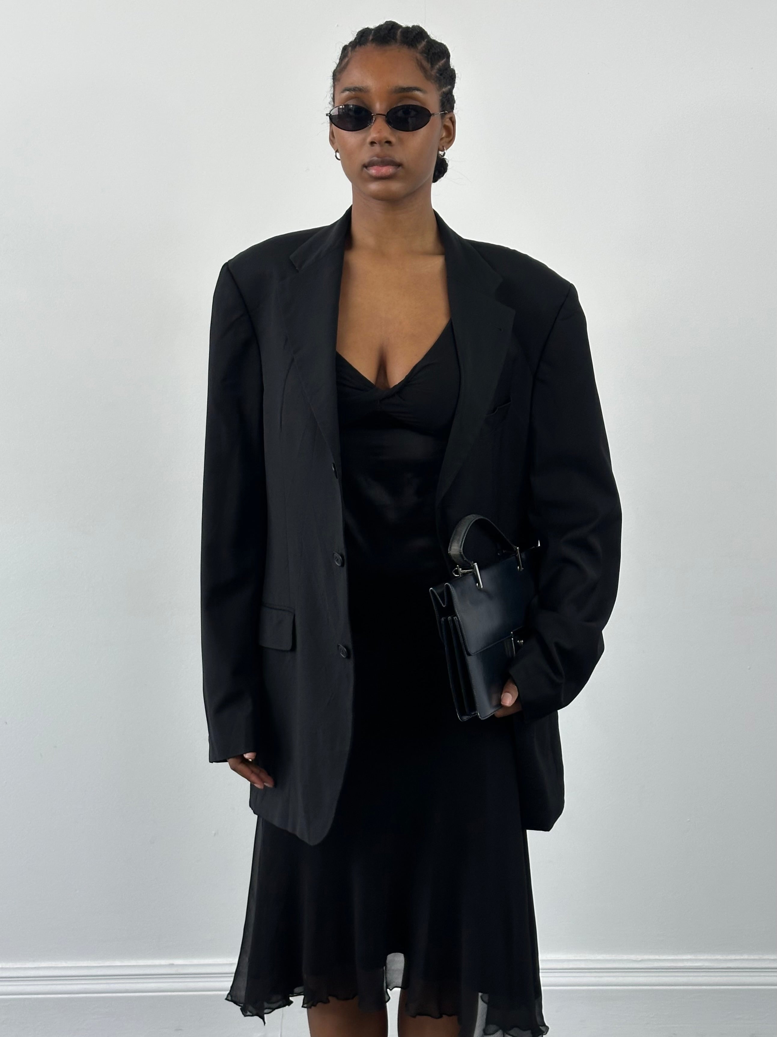 Hugo Boss x Loro Piana 1990s pure wool single-breasted blazer in size 42L/XL, dark tailored jacket with lapel collar.