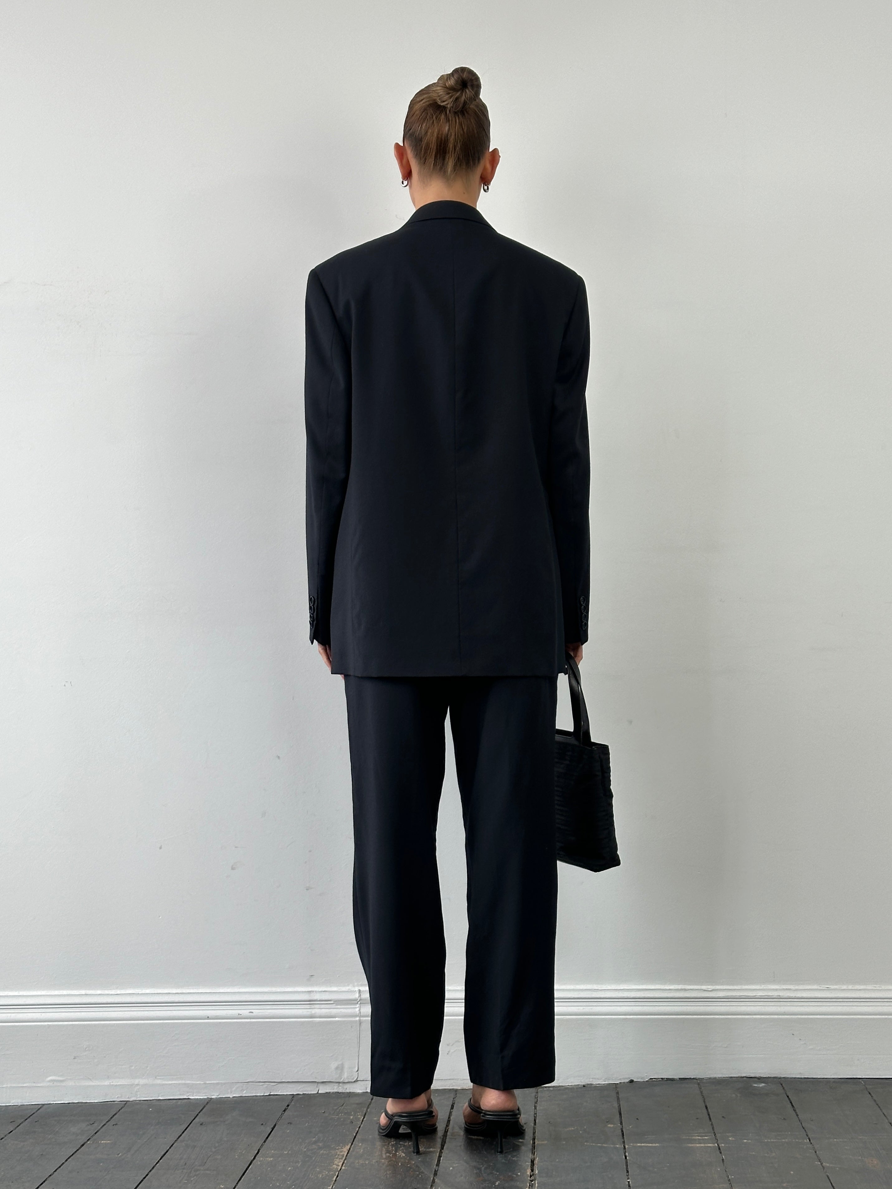 Yves Saint Laurent Pure Wool Single Breasted Breasted Suit - 44R/W34 - SYLK