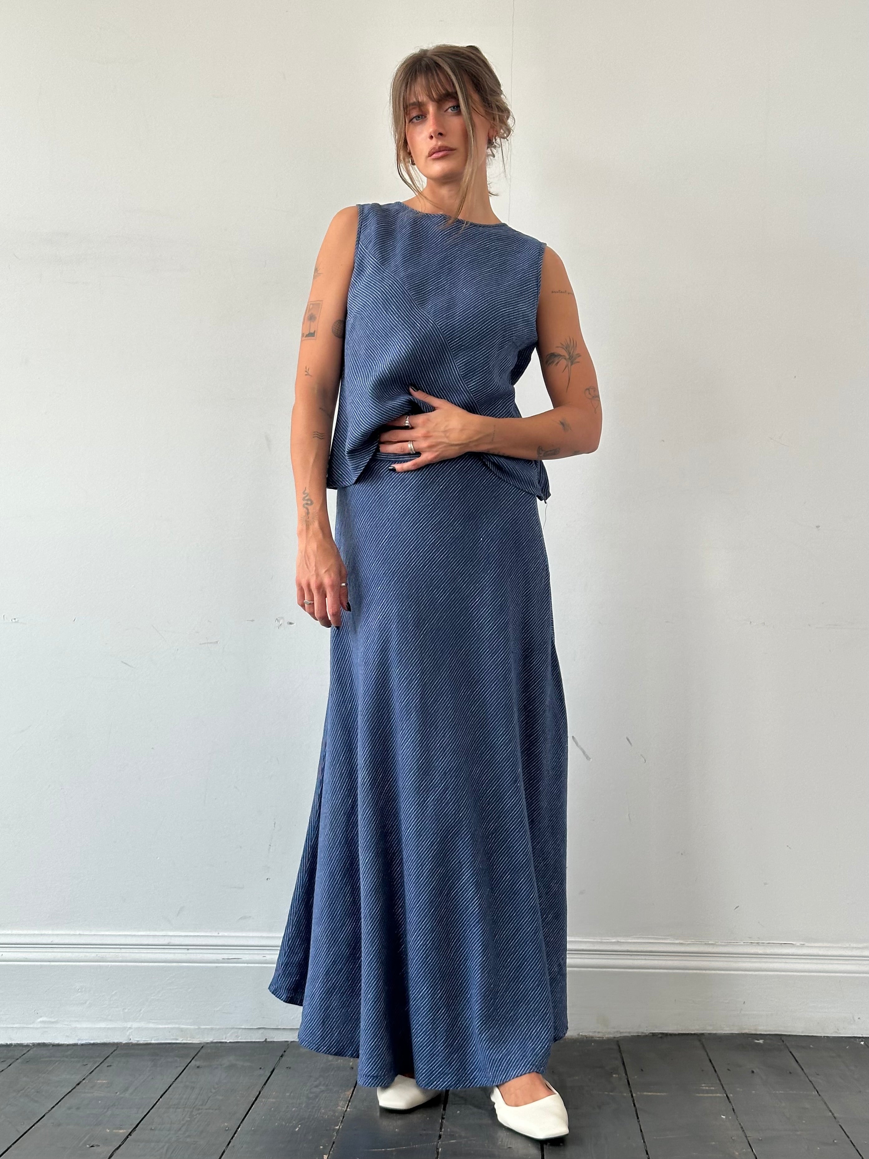 Jaeger pure linen stripe two-piece skirt and top set, casual summer outfit, featuring a matching skirt and sleeveless top in linen fabric.