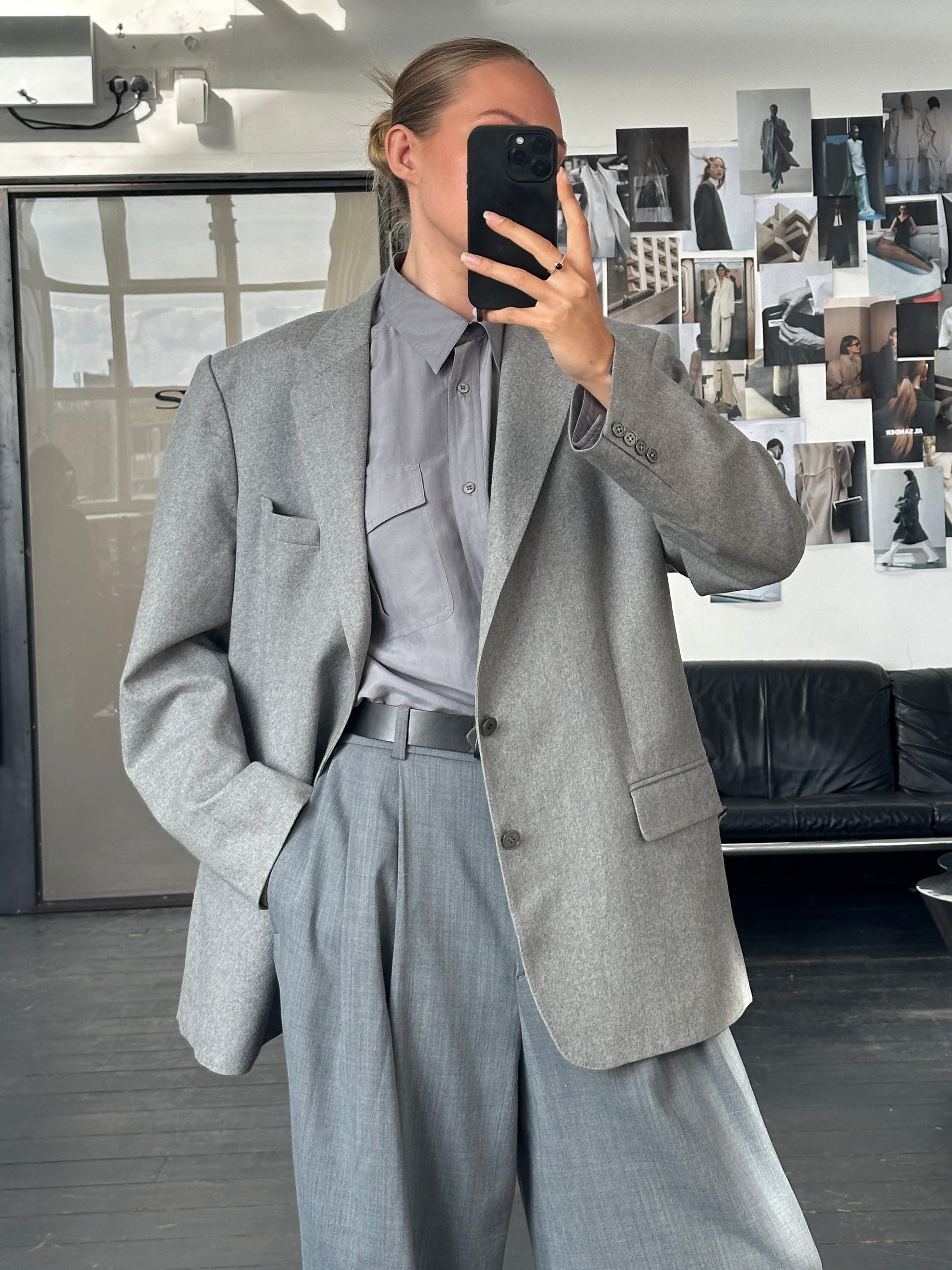 Christian Dior Monsieur 1990s brushed wool single-breasted blazer in size 44R/XL, tailored fit with classic notch lapel.