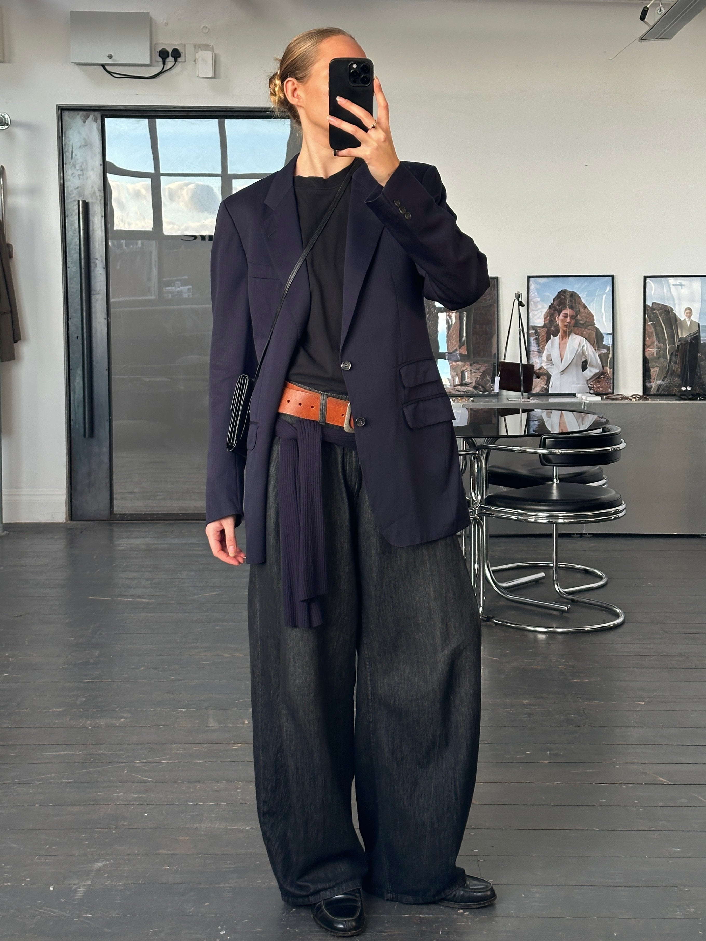 Christian Dior Monsieur 1990s pure wool blazer in size 40R/L, tailored fit with classic lapels and structured design.