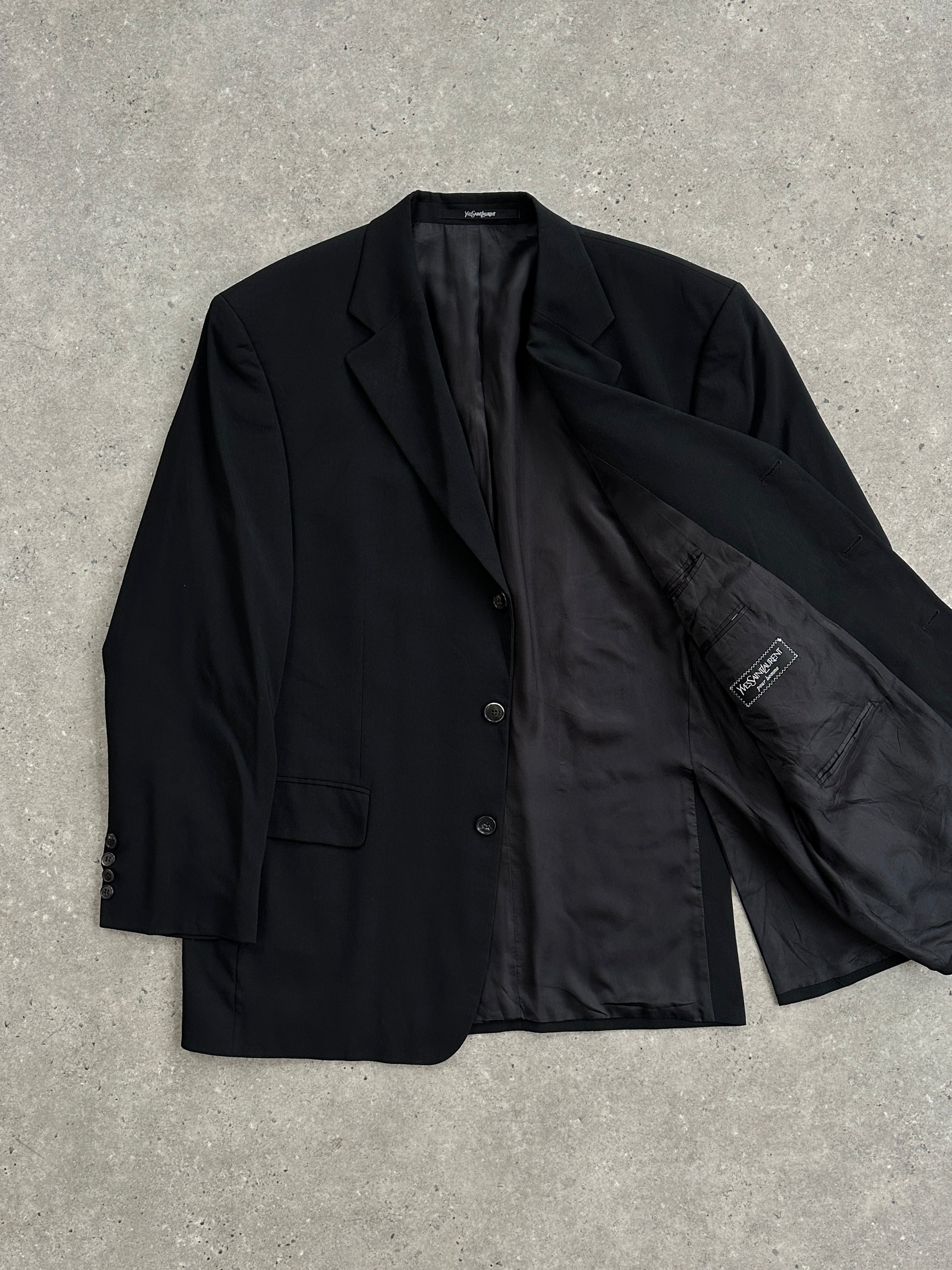 Yves Saint Laurent Pour Homme pure wool single-breasted blazer in size 40R/L, tailored fit with classic lapel and structured design.