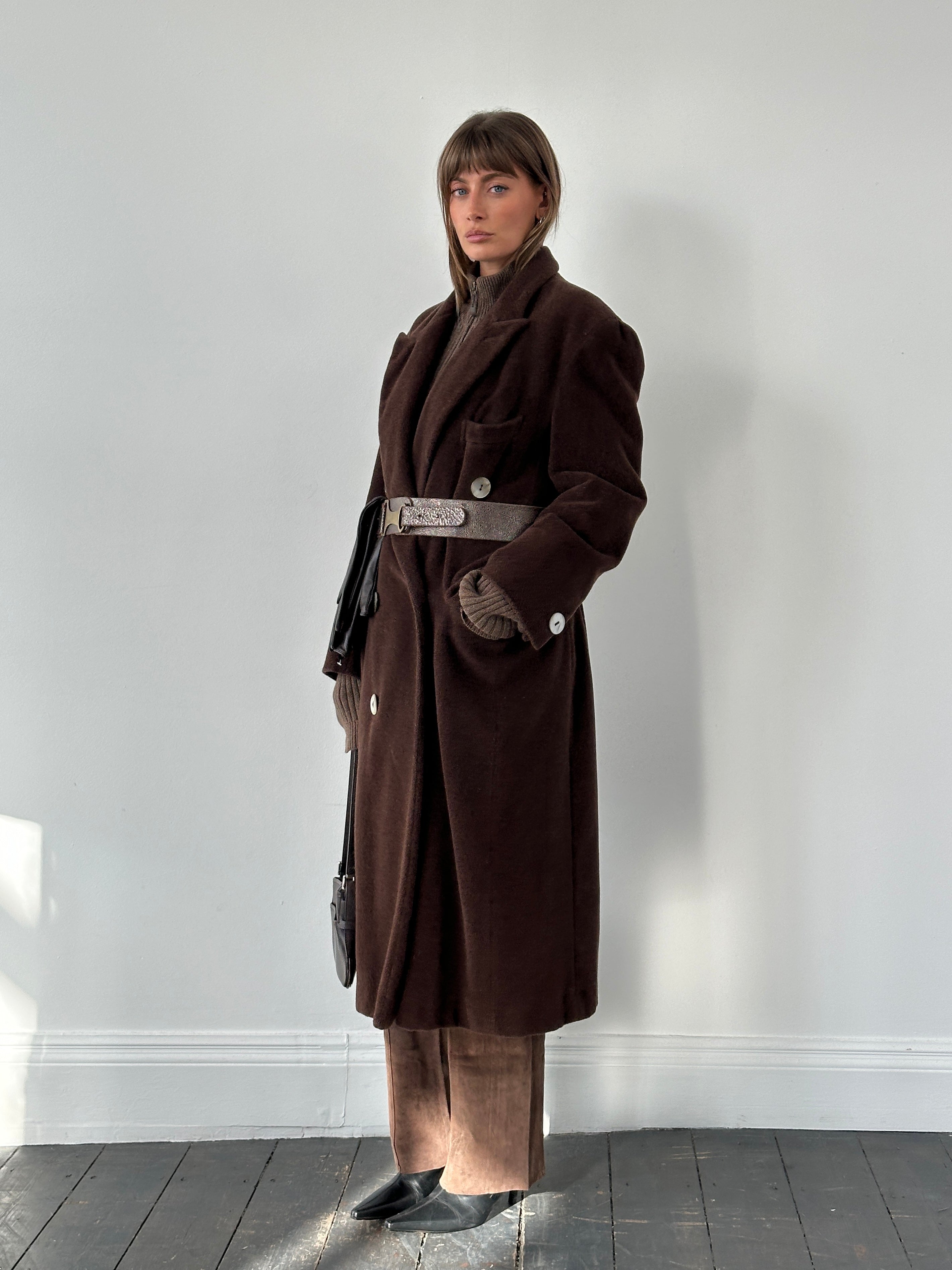 Moschino 1980s wool cashmere double-breasted coat in XL, showcasing classic design with a tailored fit and stylish lapels.