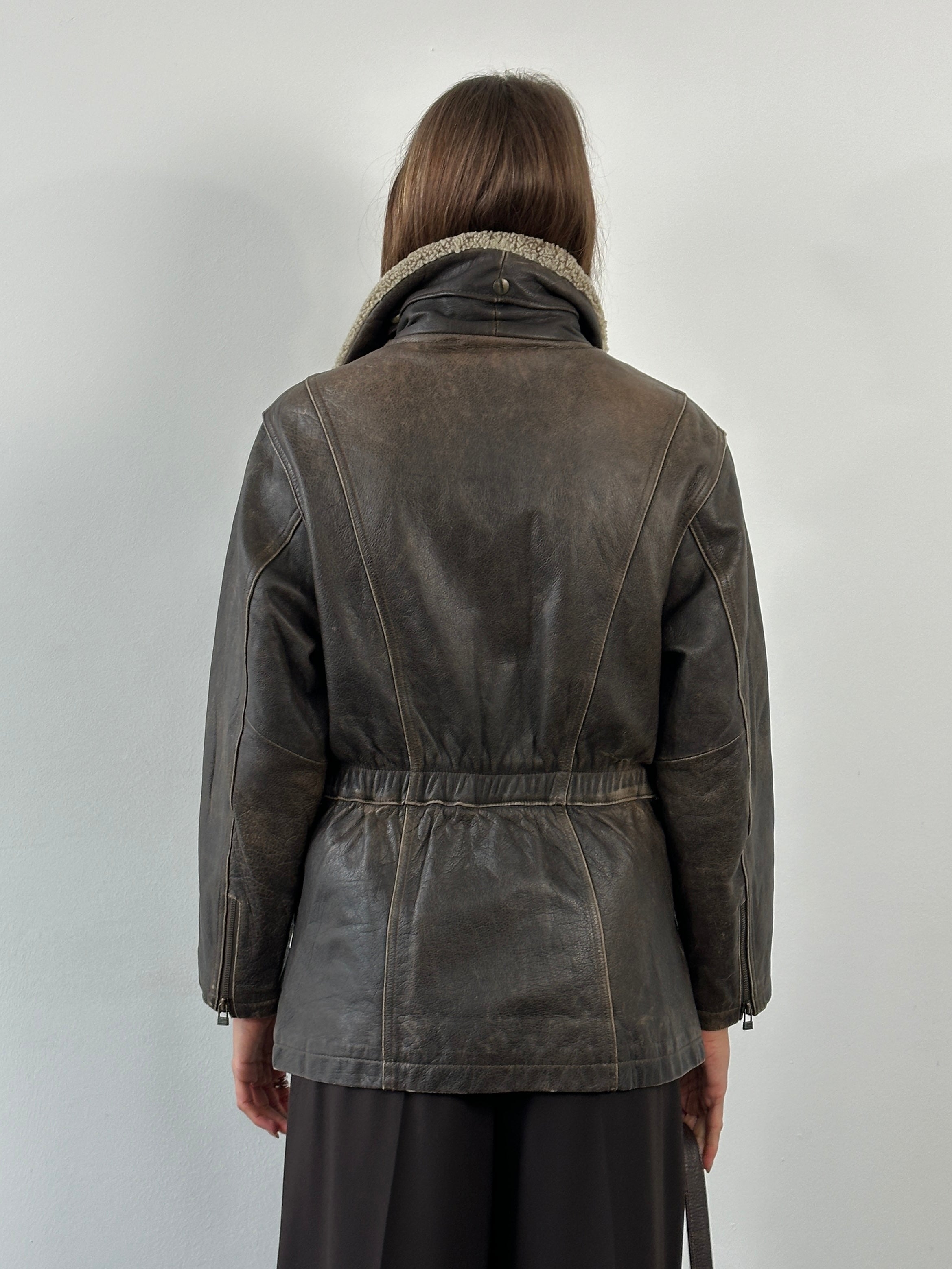 Vintage 1990s Aged Aviator Leather Jacket in size M, featuring distressed leather and classic aviator style.