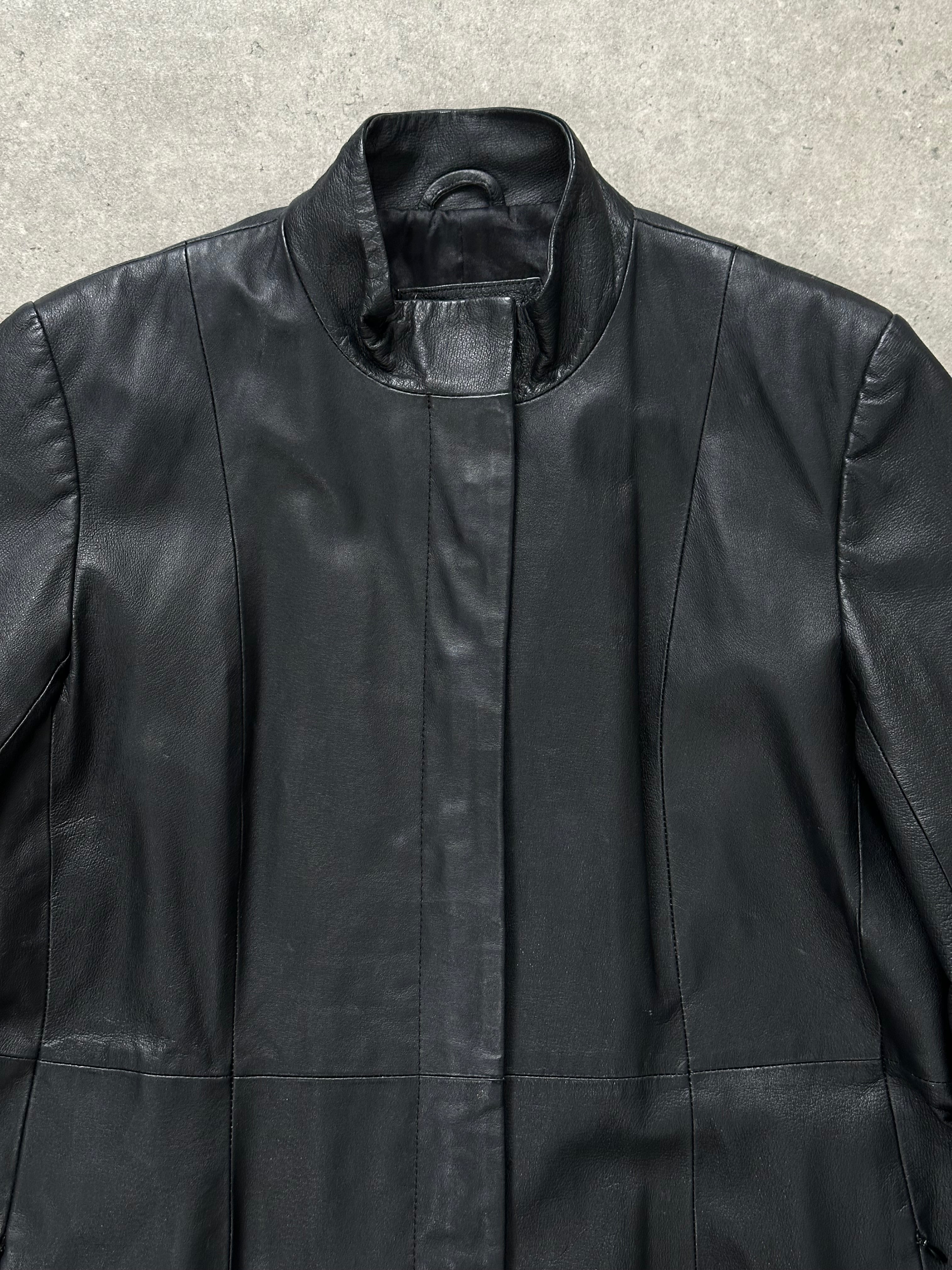 Vintage 1990s high neck leather trench coat, size M, stylish vintage leather jacket with classic design and textured leather finish.