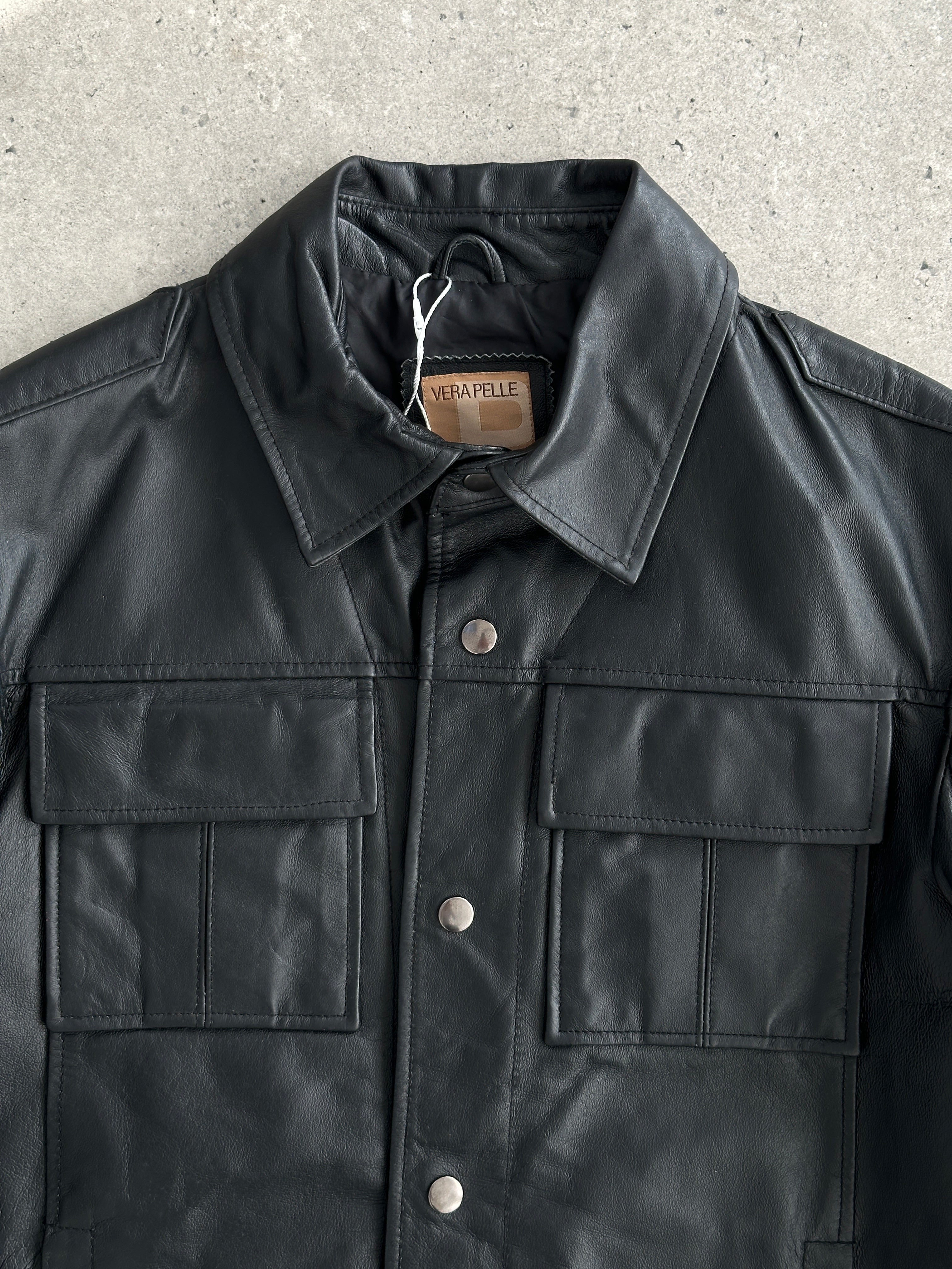 Vintage Conbipel vintage leather jacket in size M, showcasing classic design and high-quality brown leather.