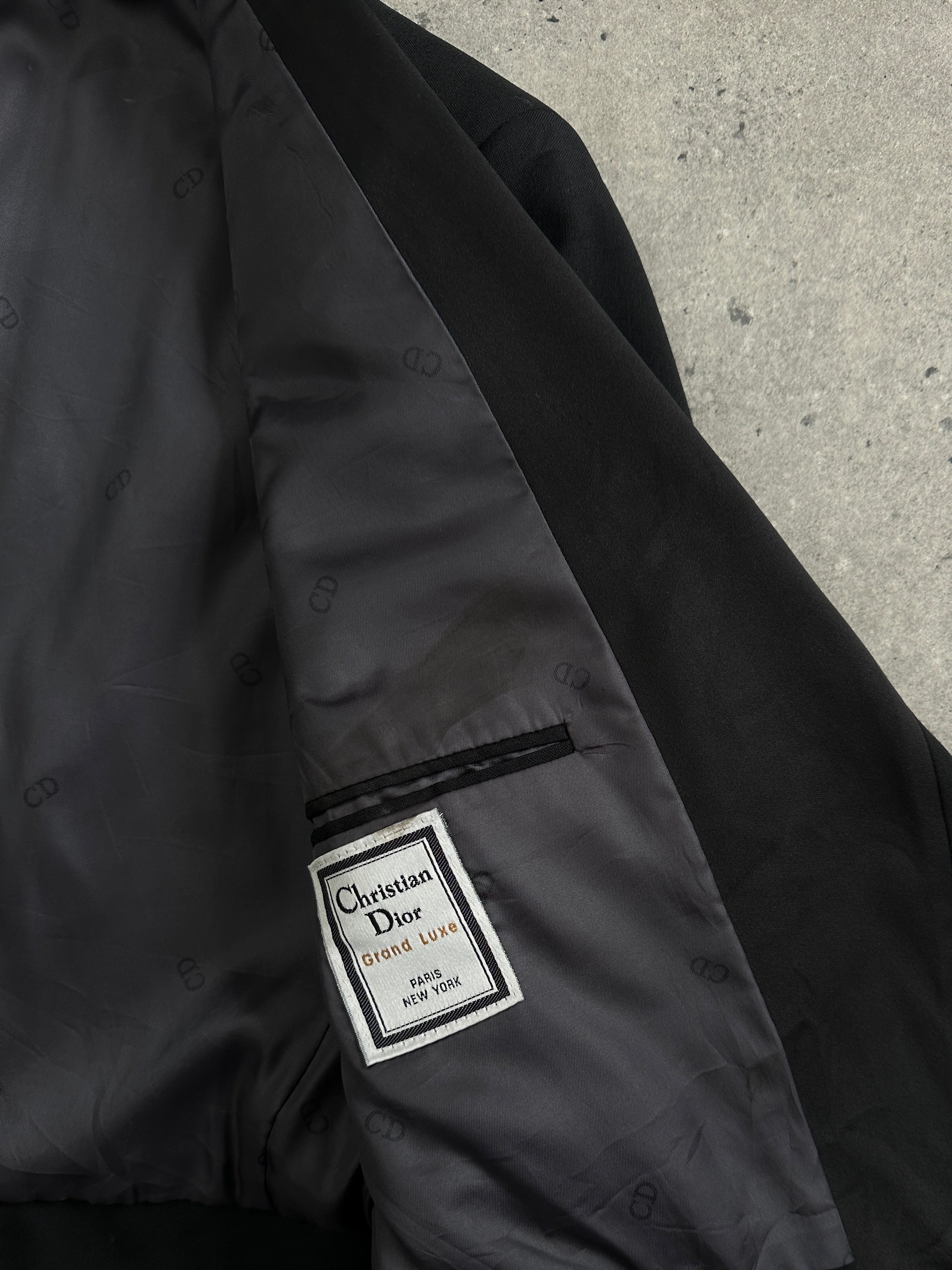 Christian Dior Grand Luxe 1980s tuxedo wool satin tailcoat blazer, size 39R/L, with satin lapels and tailored fit.