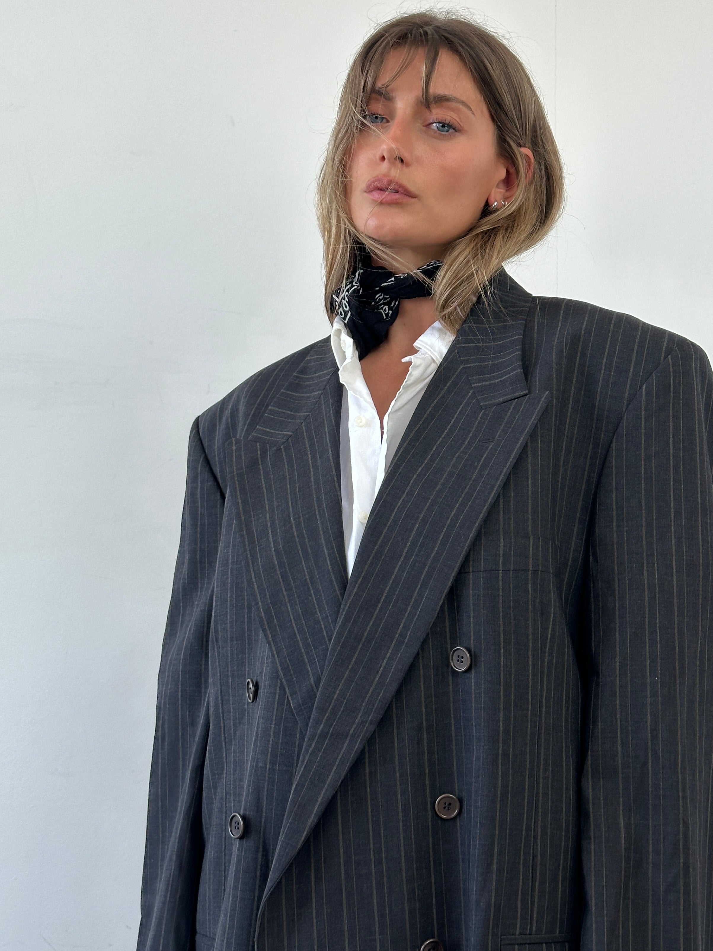 Giorgio Armani Le Collezioni men's striped pure wool double-breasted blazer in XXL, showcasing tailored fit and classic style.