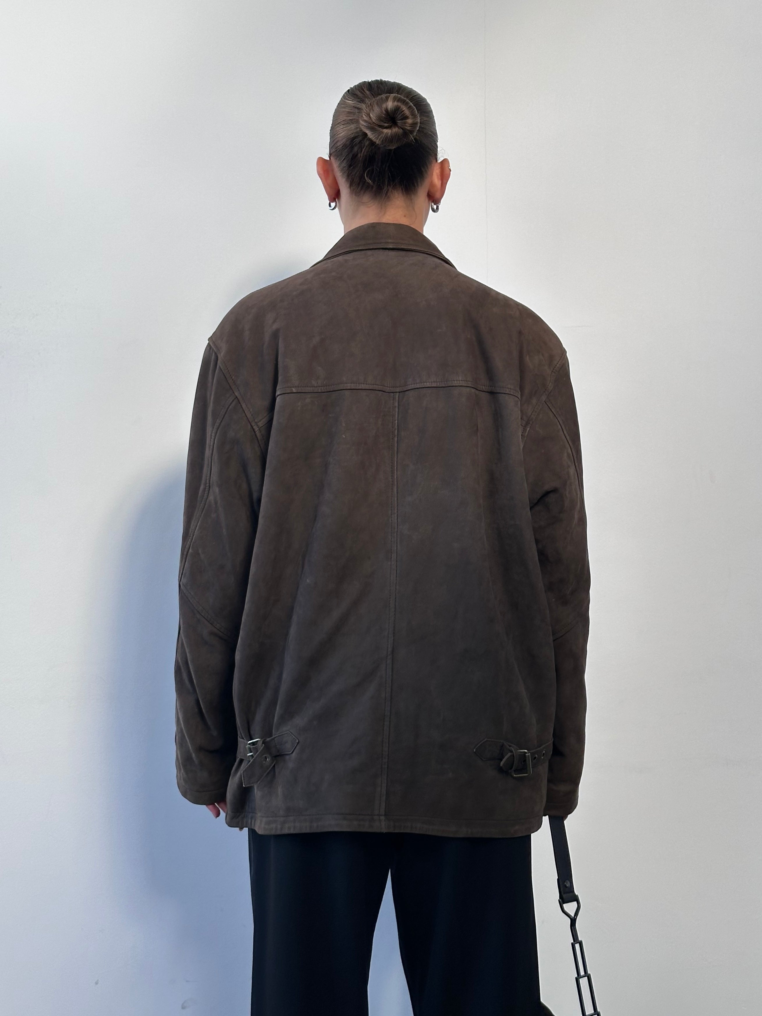 Vintage brand vintage nubuck leather jacket in XL size, shown in a classic style with detailed stitching and a smooth leather finish.