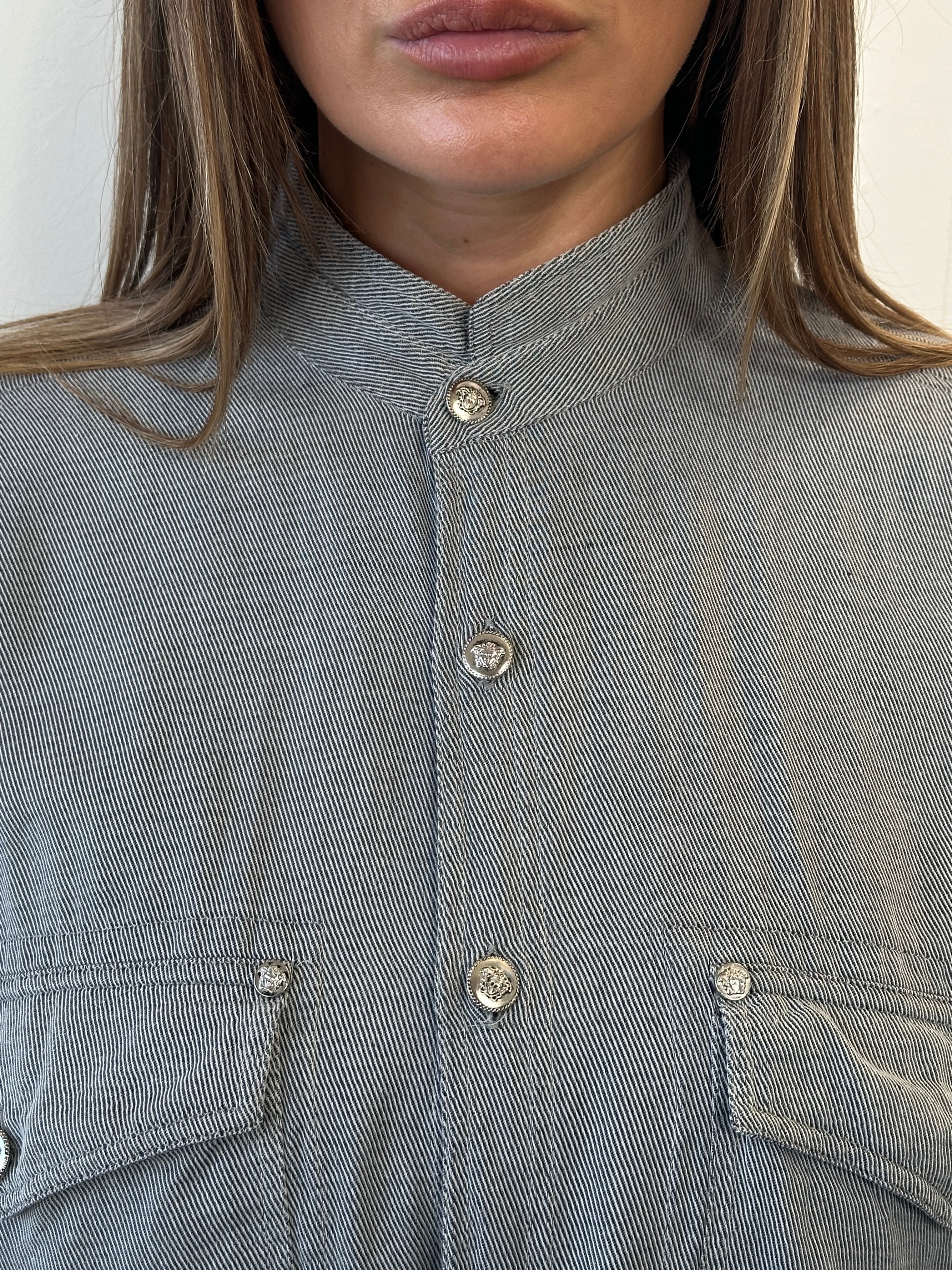 Versace Jeans Couture 1990s bespoke Medusa button shirt in XL with classic design and detailed Medusa emblem on the front.