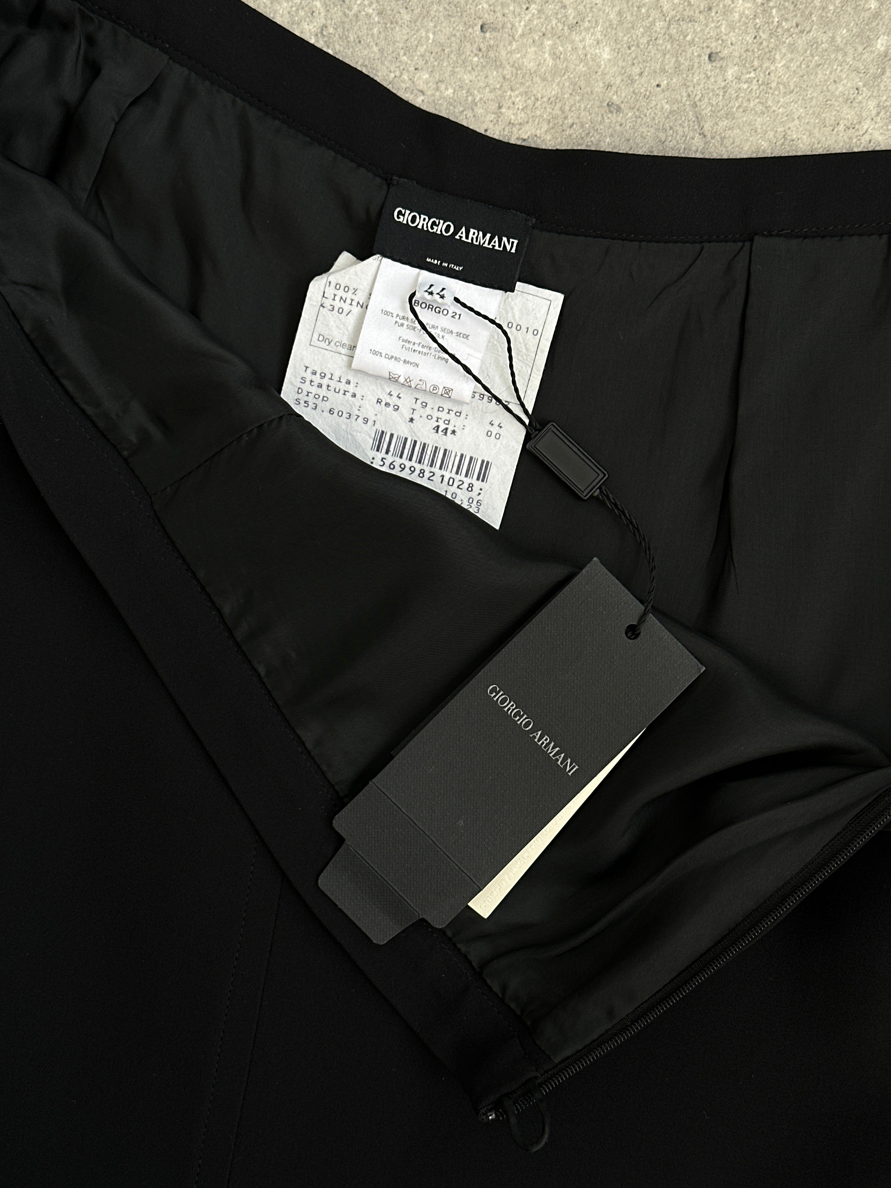 Giorgio Armani SS2023 pure silk split front A-line maxi skirt in W26, shown with elegant fabric and front slit design.
