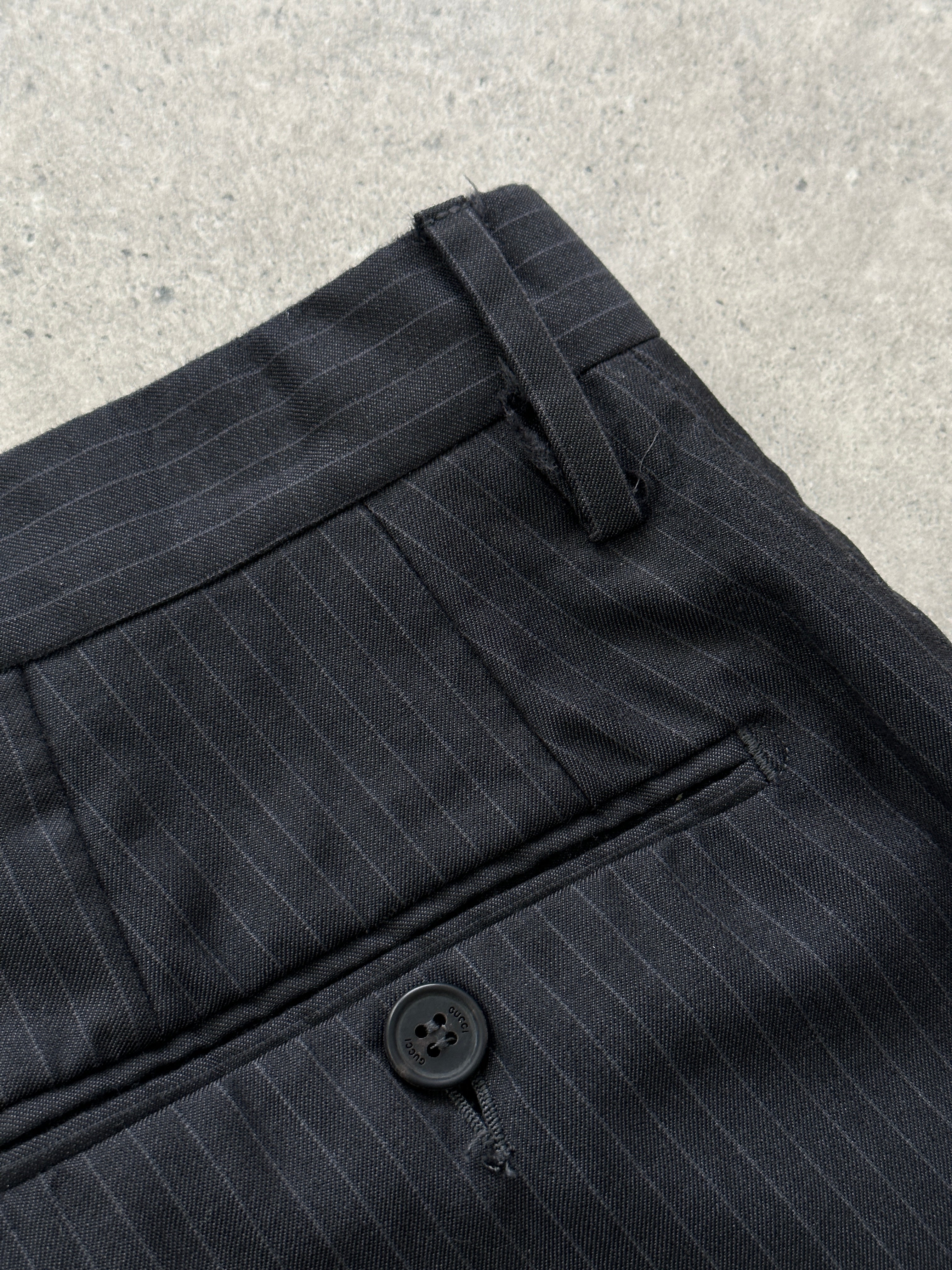 Gucci Pinstripe Single Breasted Wool Suit - 44R/W32 - SYLK