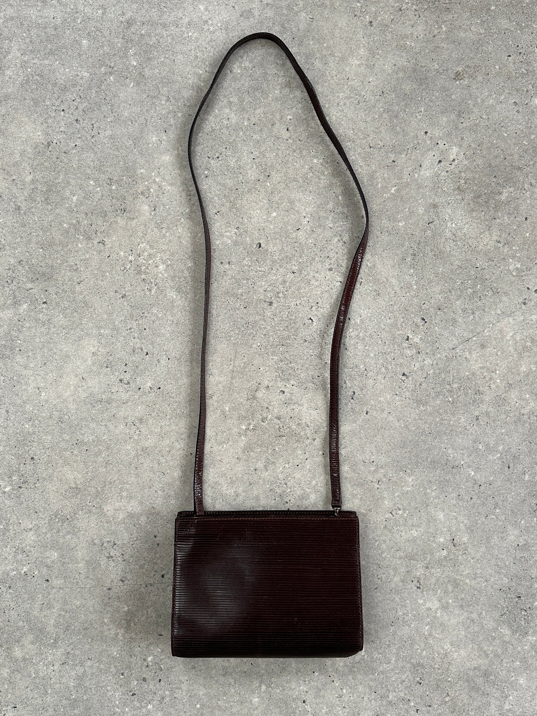 Giorgio Armani Le Collezioni 1990s Leather Crossbody Bag | SYLK