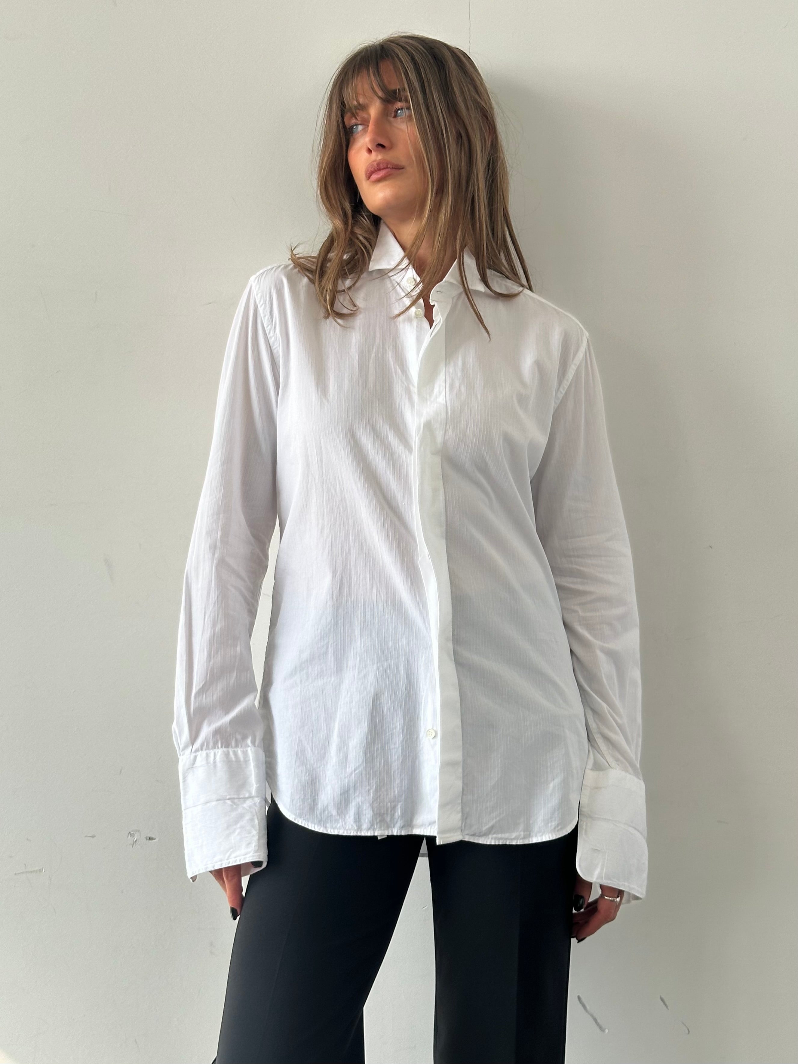 Pierre Cardin pure cotton wing collar dress shirt in size M, featuring a classic button-up design and crisp white fabric.