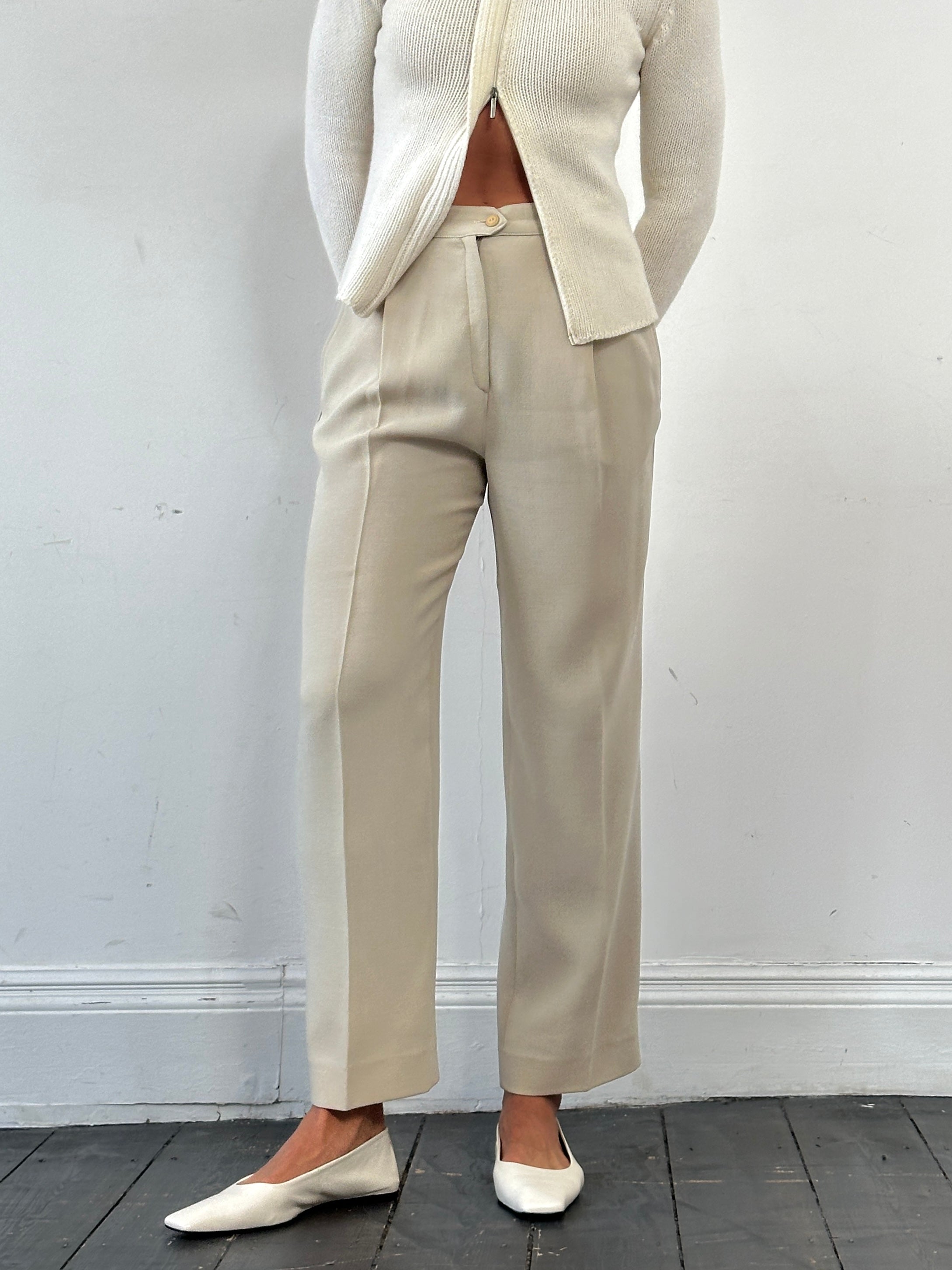 Max Mara pure wool straight-leg tailored trousers in size W28, shown in a neutral color with a sleek fit and classic waistband.